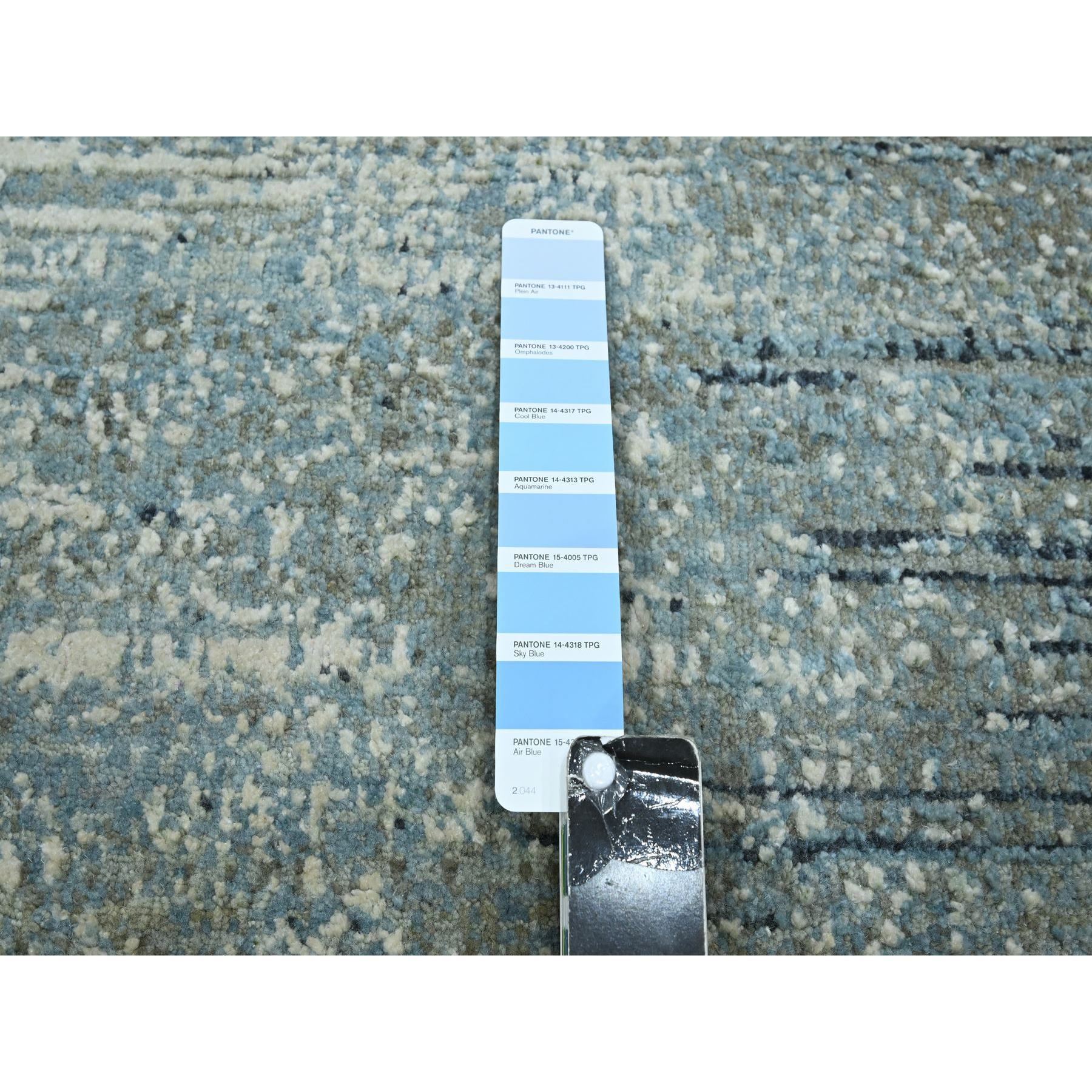 8'x10'1" Aegean Blue, Horizontal Ombre Design, Pure Wool, Soft Pile, Hand Knotted, Oriental Rug Sh75533