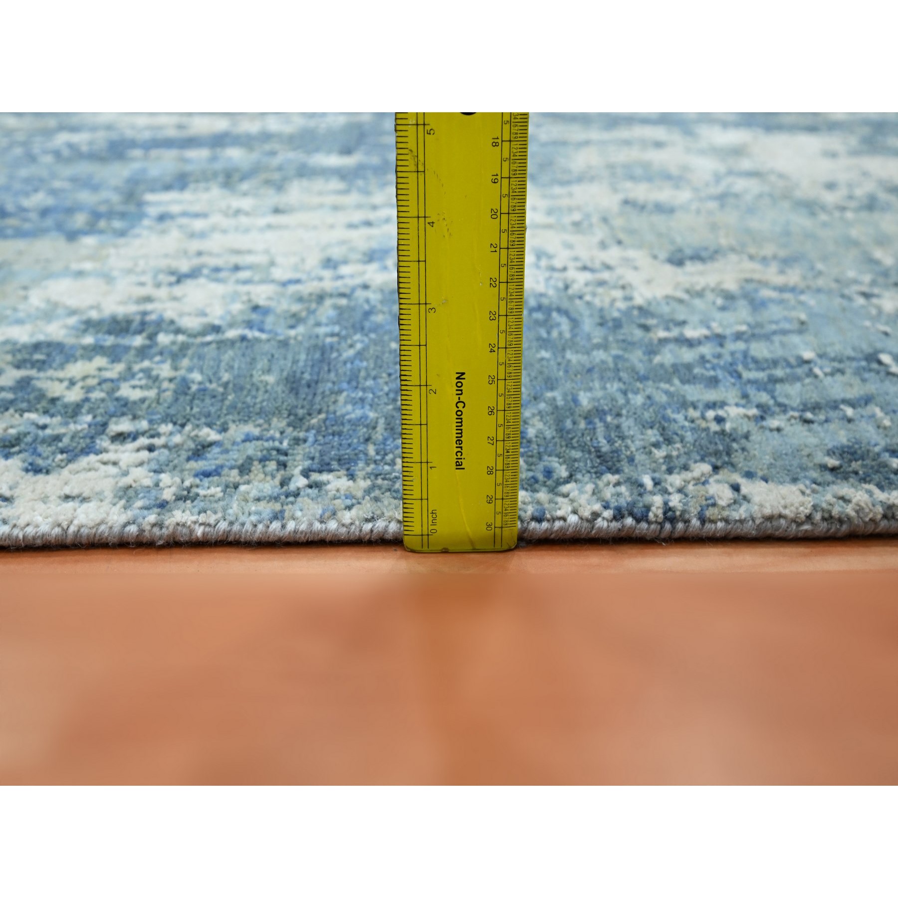 4'1"x6'2" Sapphire Blue, Hand Knotted, Abstract Design, Denser Weave, Hi-Low Pile, Wool and Real Silk, Oriental Rug Sh75535