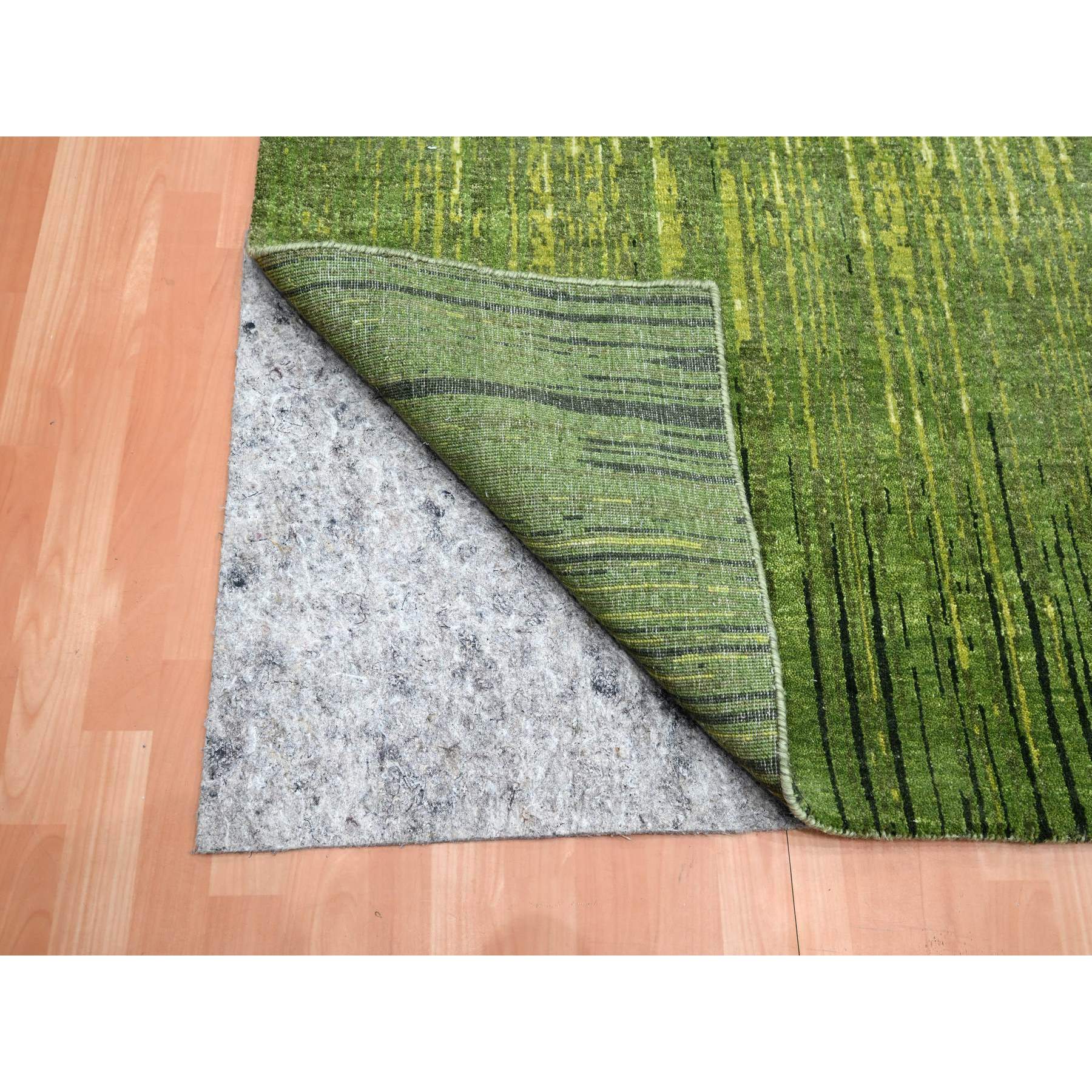 8'x10'1" Pickle Green, Vertical Ombre Design, Hand Knotted, Soft and Vibrant Wool, Densely Woven, Oriental Rug Sh75550