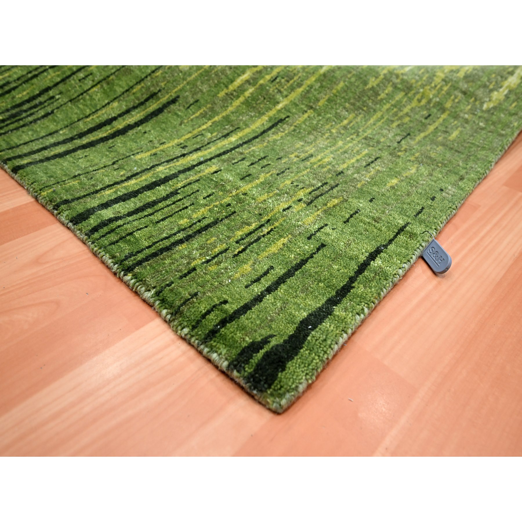 8'x10'1" Pickle Green, Vertical Ombre Design, Hand Knotted, Soft and Vibrant Wool, Densely Woven, Oriental Rug Sh75550