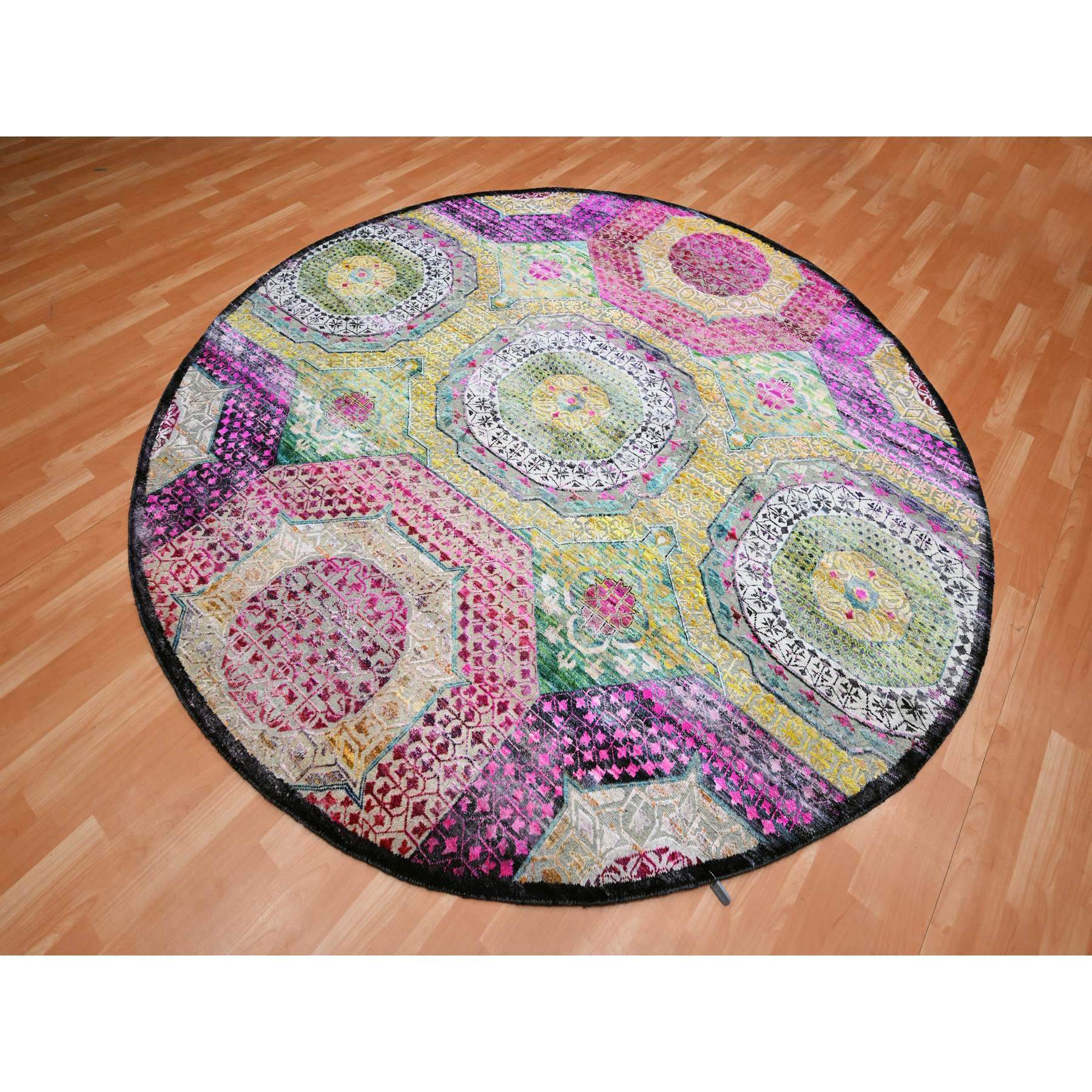8'1"x8'1" Pastel Yellow with Pink, Mamluk Design, Sari Silk with Textured Wool, Hand Knotted, Round, Oriental Rug Sh75552