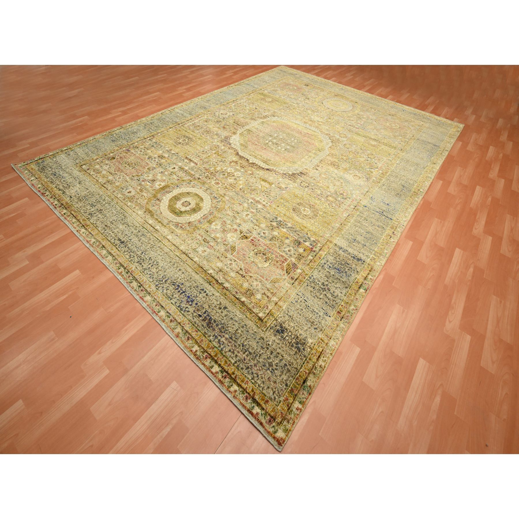 10'x13'9" Greenish Yellow, Mamluk with Large Medallion Design, Pure Silk with Textured Wool, Hand Knotted, Oriental Rug Sh75566