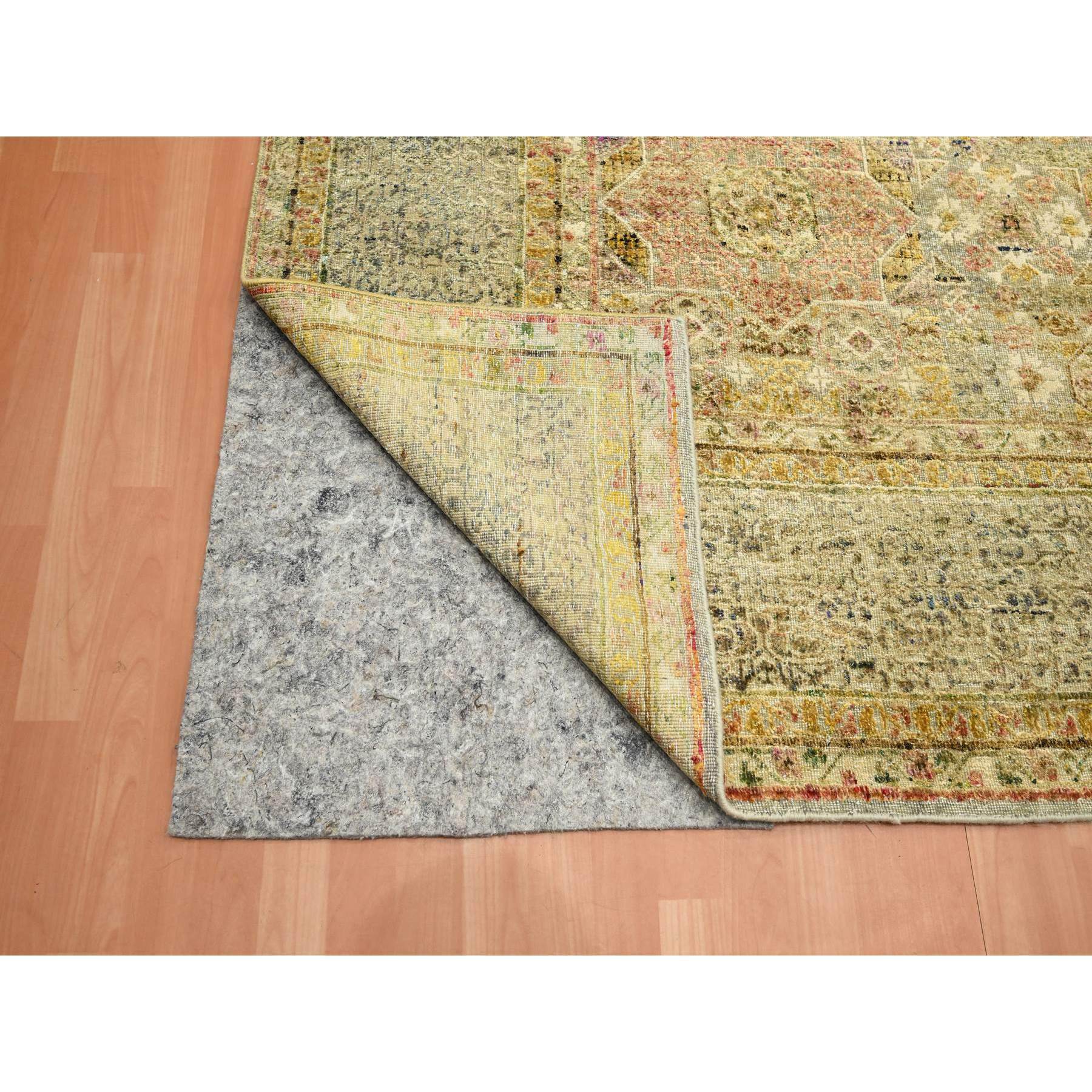 10'x13'9" Greenish Yellow, Mamluk with Large Medallion Design, Pure Silk with Textured Wool, Hand Knotted, Oriental Rug Sh75566