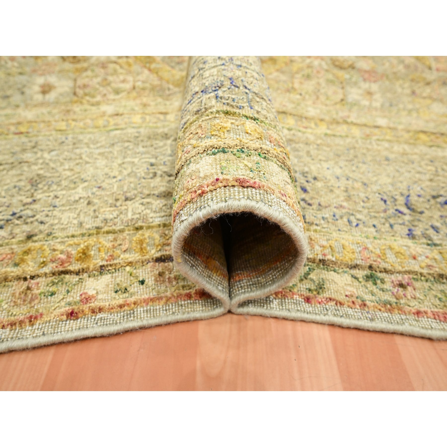 10'x13'9" Greenish Yellow, Mamluk with Large Medallion Design, Pure Silk with Textured Wool, Hand Knotted, Oriental Rug Sh75566