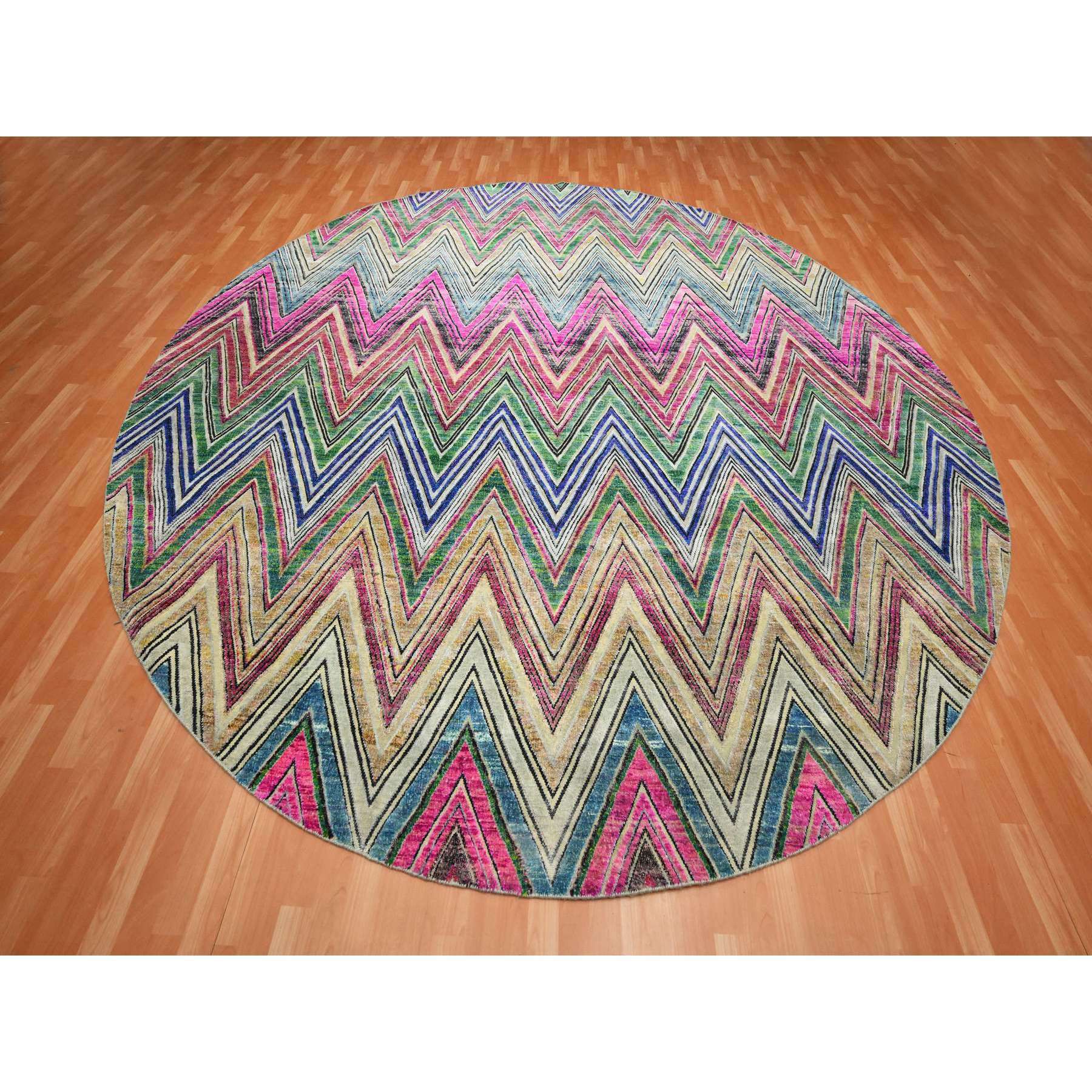 11'9"x11'9" Fuscia Pink, Colorful Chevron Design, Hand Knotted, Sari Silk with Textured Wool, Round, Oriental Rug Sh75567