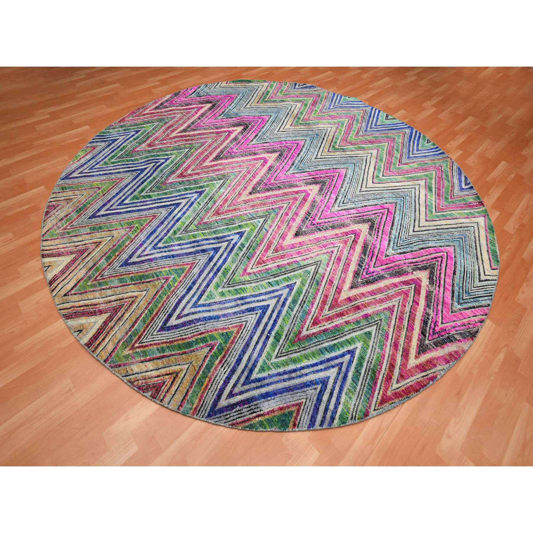 9'10"x9'10" Hot Pink, Colorful Chevron Design, Hand Knotted, Sari Silk with Textured Wool, Round, Oriental Rug Sh75568