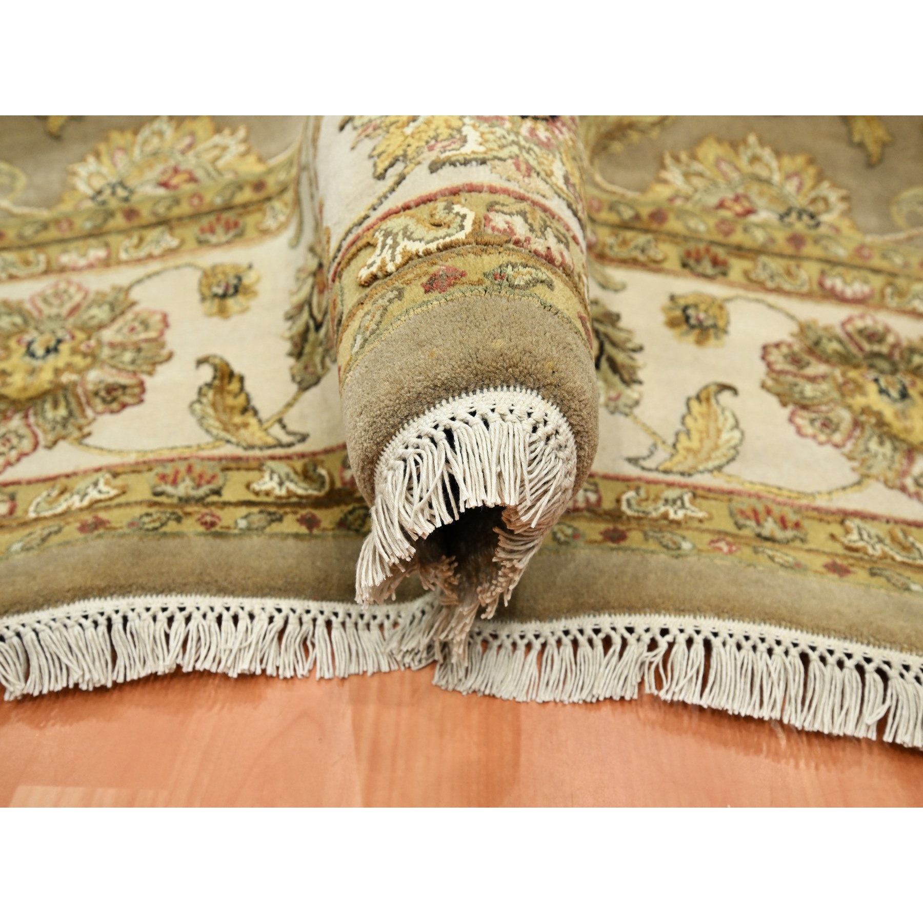 7'10"x9'10" Dark Vanilla Brown, Rajasthan with All Over Leaf Design, Hand Knotted, Wool and Silk, Thick and Plush, Oriental Rug Sh75579