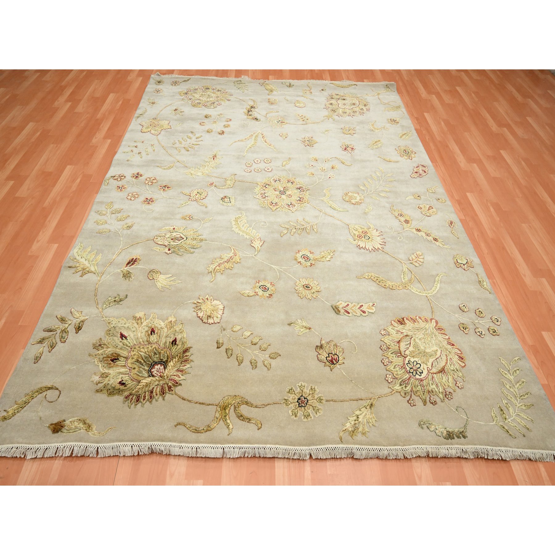 8'x9'9" Linen White, Borderless Botanical Design, Half Wool and Half Silk, Densely Woven, Soft Pile, Hand Knotted, Oriental Rug Sh75588
