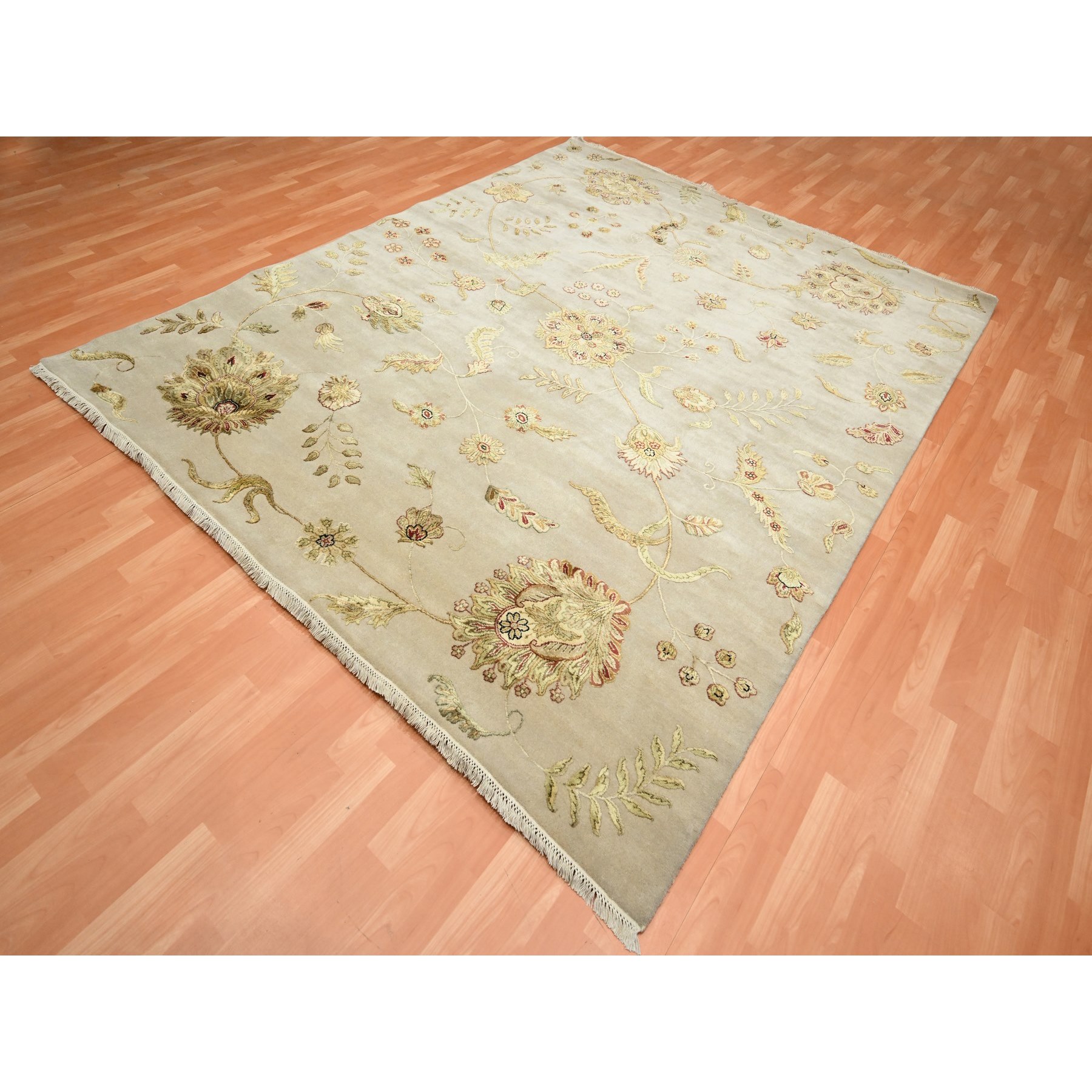 8'x9'9" Linen White, Borderless Botanical Design, Half Wool and Half Silk, Densely Woven, Soft Pile, Hand Knotted, Oriental Rug Sh75588