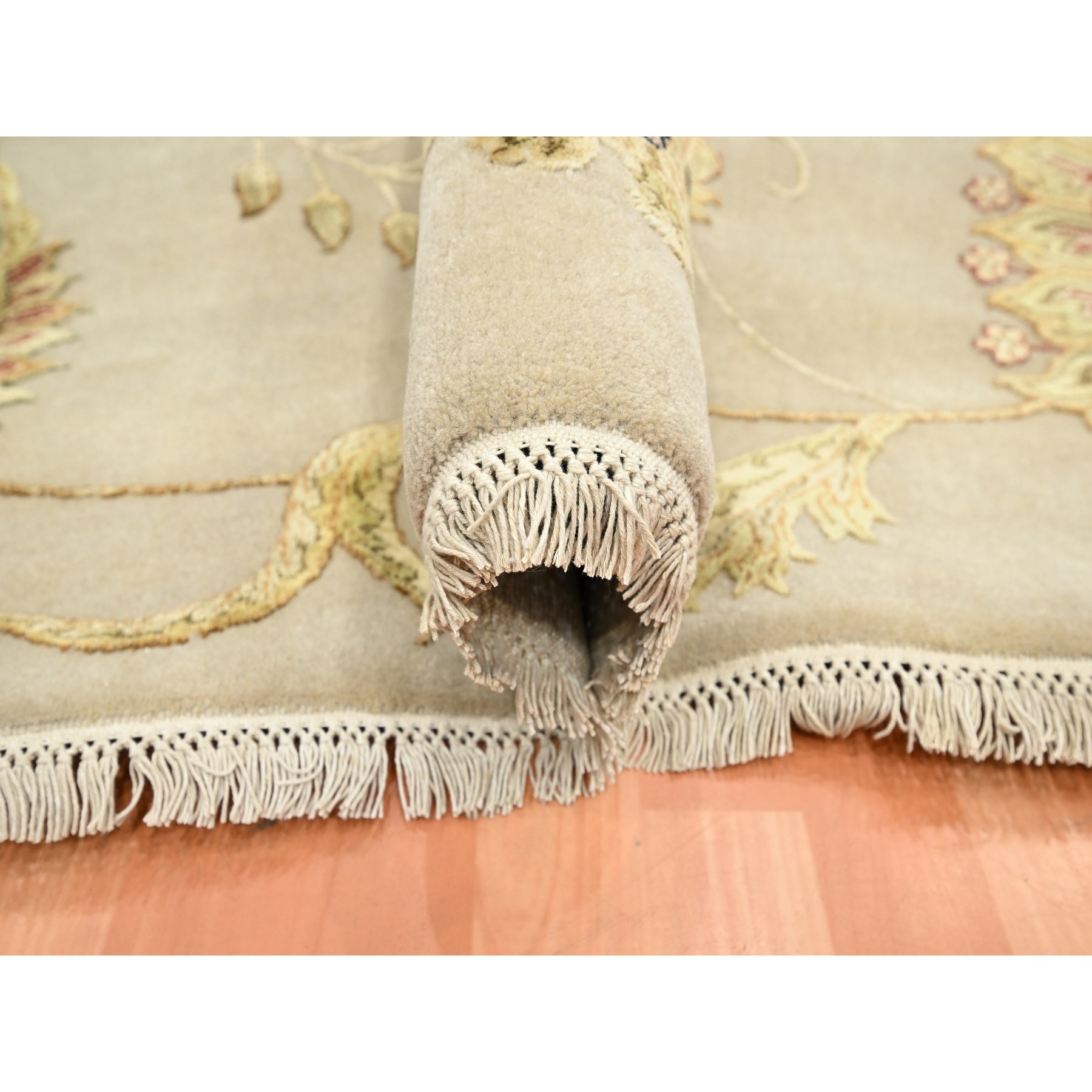 8'x9'9" Linen White, Borderless Botanical Design, Half Wool and Half Silk, Densely Woven, Soft Pile, Hand Knotted, Oriental Rug Sh75588