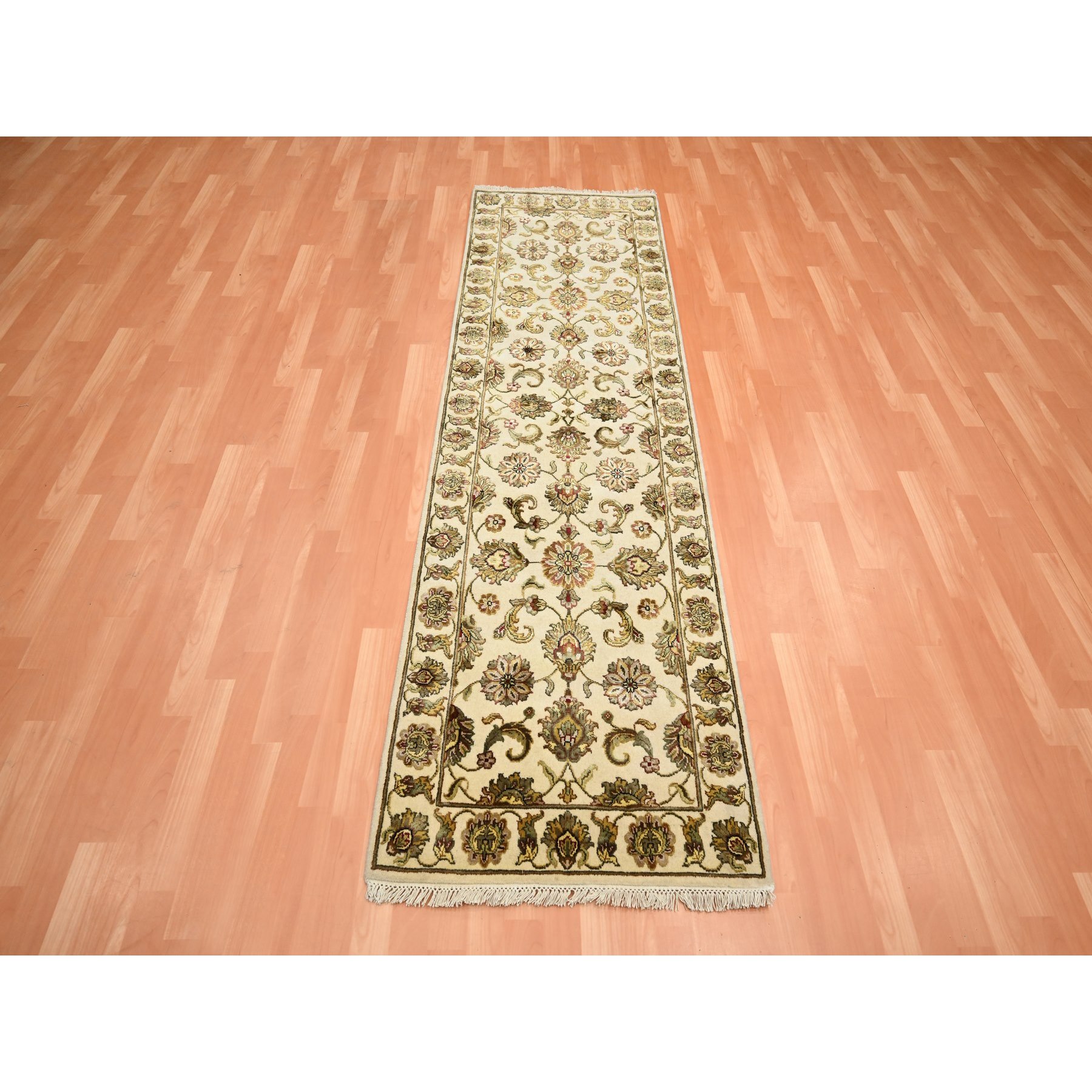 2'7"x8'3" Linen White, Rajasthan with All Over Leaf Design, Hand Knotted, Thick and Plush, Soft Pile, Wool and Silk, Runner, Oriental Rug Sh75623