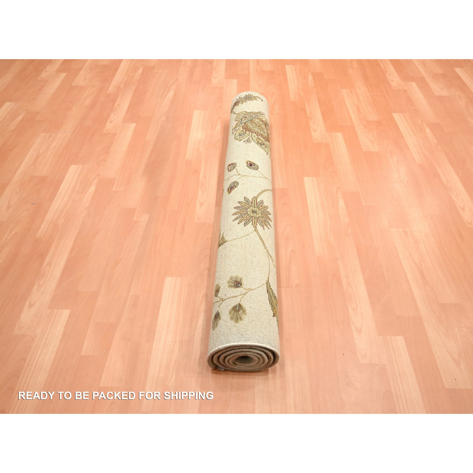 4'x6' Parchment White, Botanical Design, Borderless, Half Wool and Half Silk, Densely Woven, Soft Pile, Hand Knotted, Oriental Rug Sh75631
