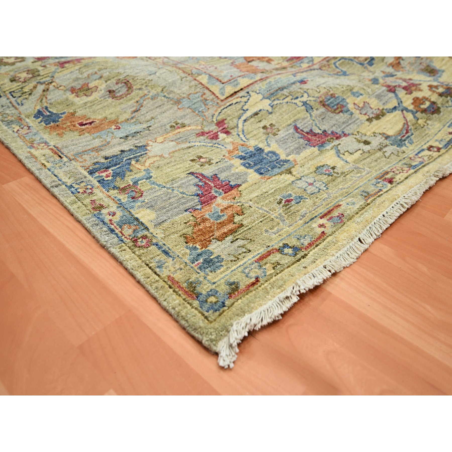 9'x12'2" Macaroon Yellow, Ziegler Mahal Design with Distinct Abrash, Sheared Low, Vegetable Dyes, 100% Wool, Hand Knotted, Oriental Rug Sh75634