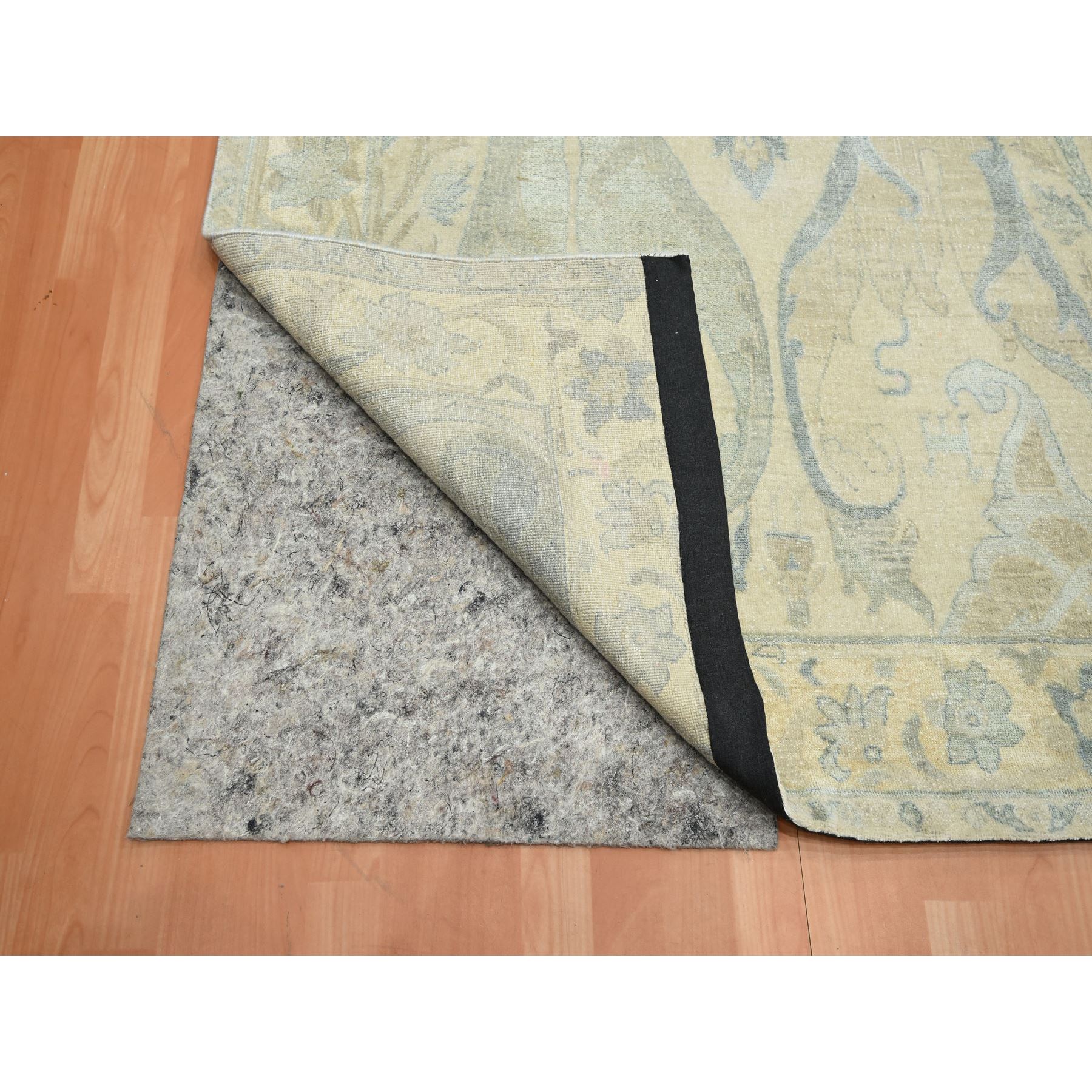 8'10"x12'1" Papyrus White, Bijar Garus Spacious Persian Design with Soft Colors, Wool & Silk, Hand Knotted, Natural Dyes, Oriental Rug Sh75637