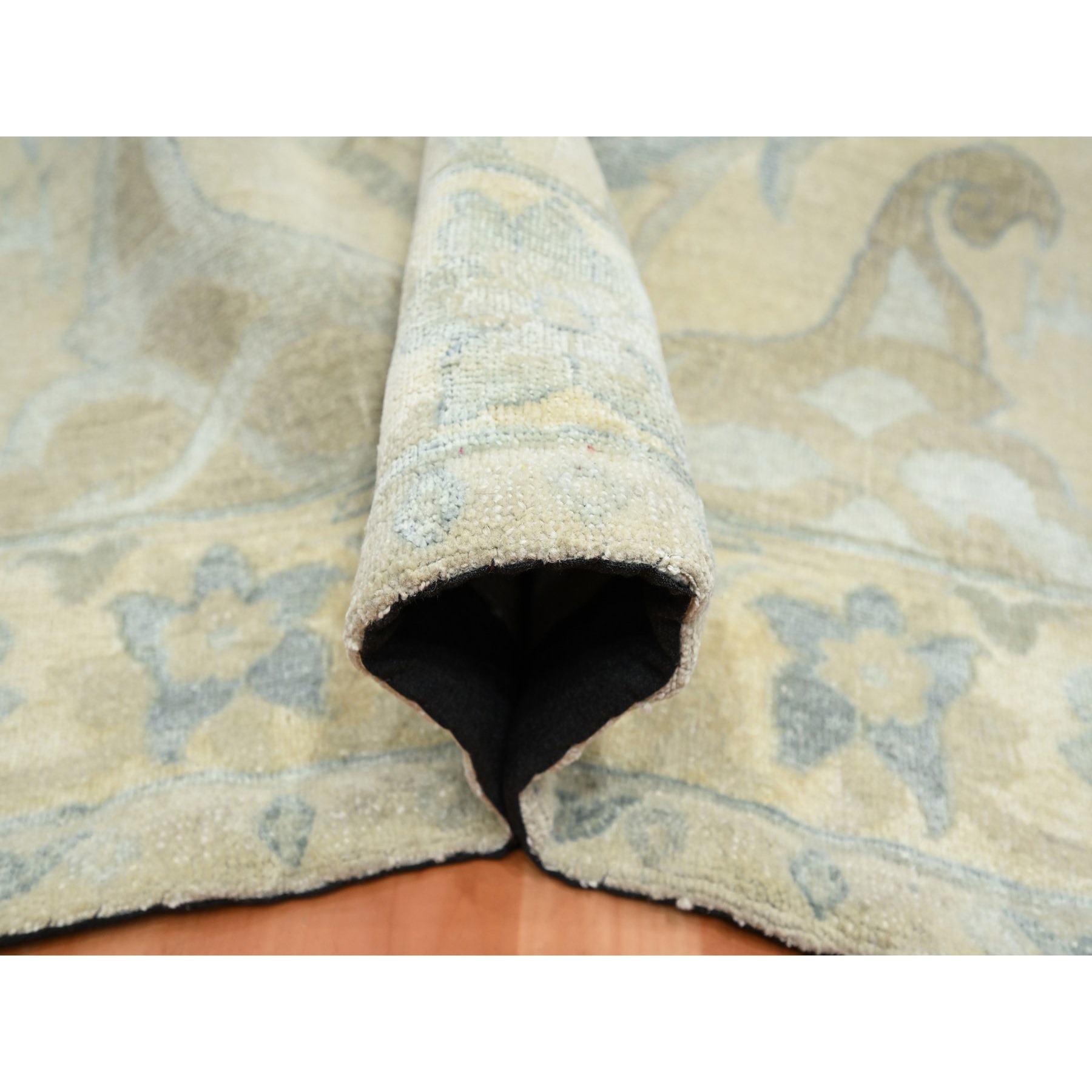8'10"x12'1" Papyrus White, Bijar Garus Spacious Persian Design with Soft Colors, Wool & Silk, Hand Knotted, Natural Dyes, Oriental Rug Sh75637