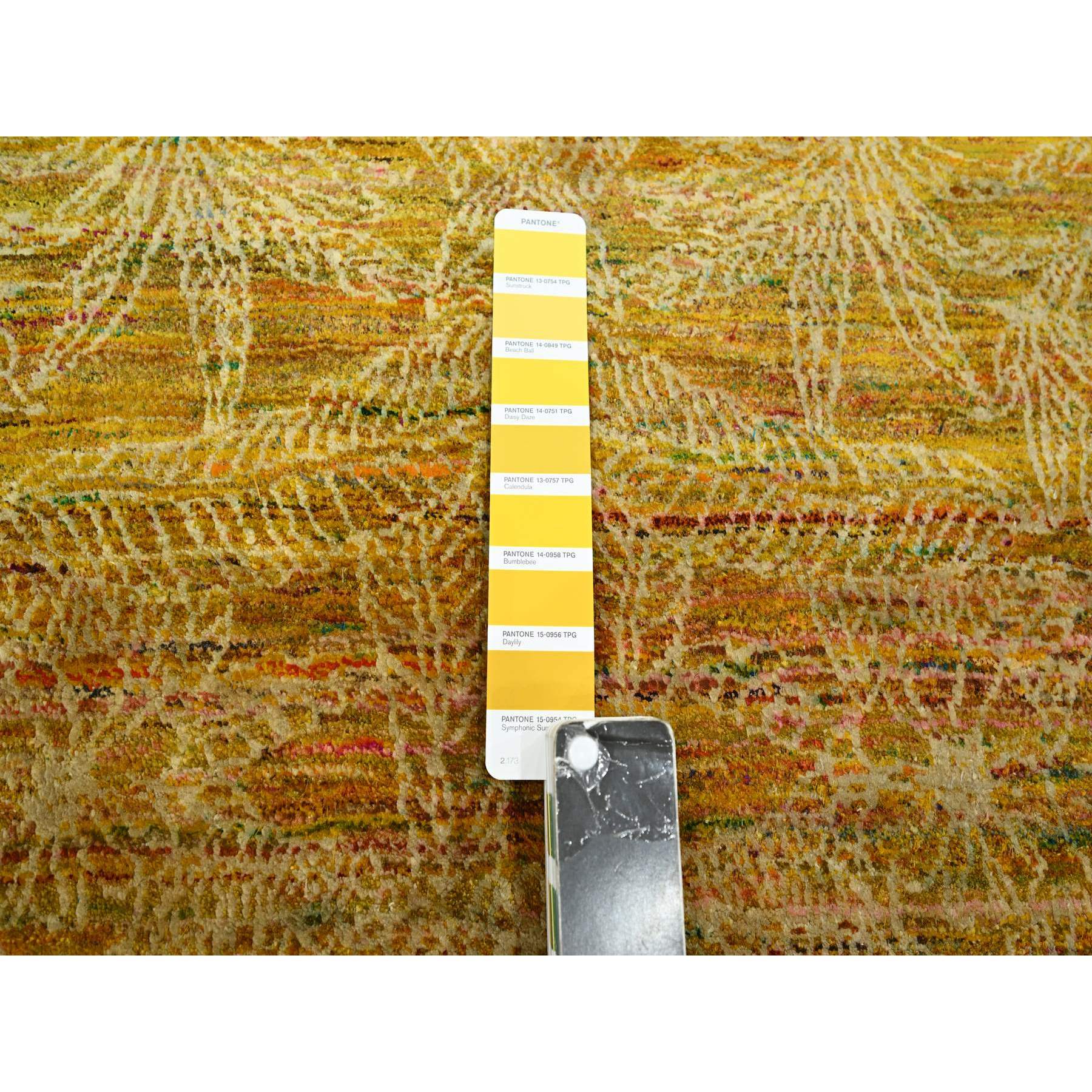 8'x9'3" Golden Brown with Green, Modern Design, Sari Silk, Hand Knotted, Thick and Plush, Squarish, Oriental Rug Sh75642
