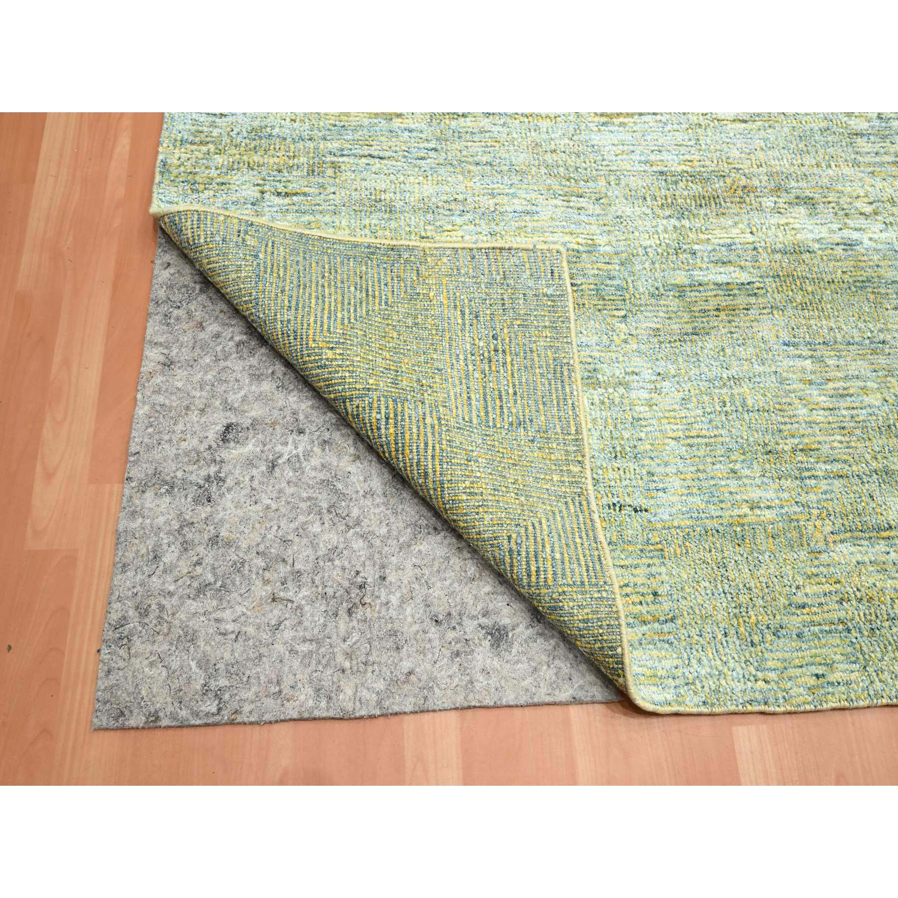 11'9"x15'4" Laurel Green with Gold, Roman Key Design, Wool & Silk, Hand Knotted, Oversized, Oriental Rug Sh75643
