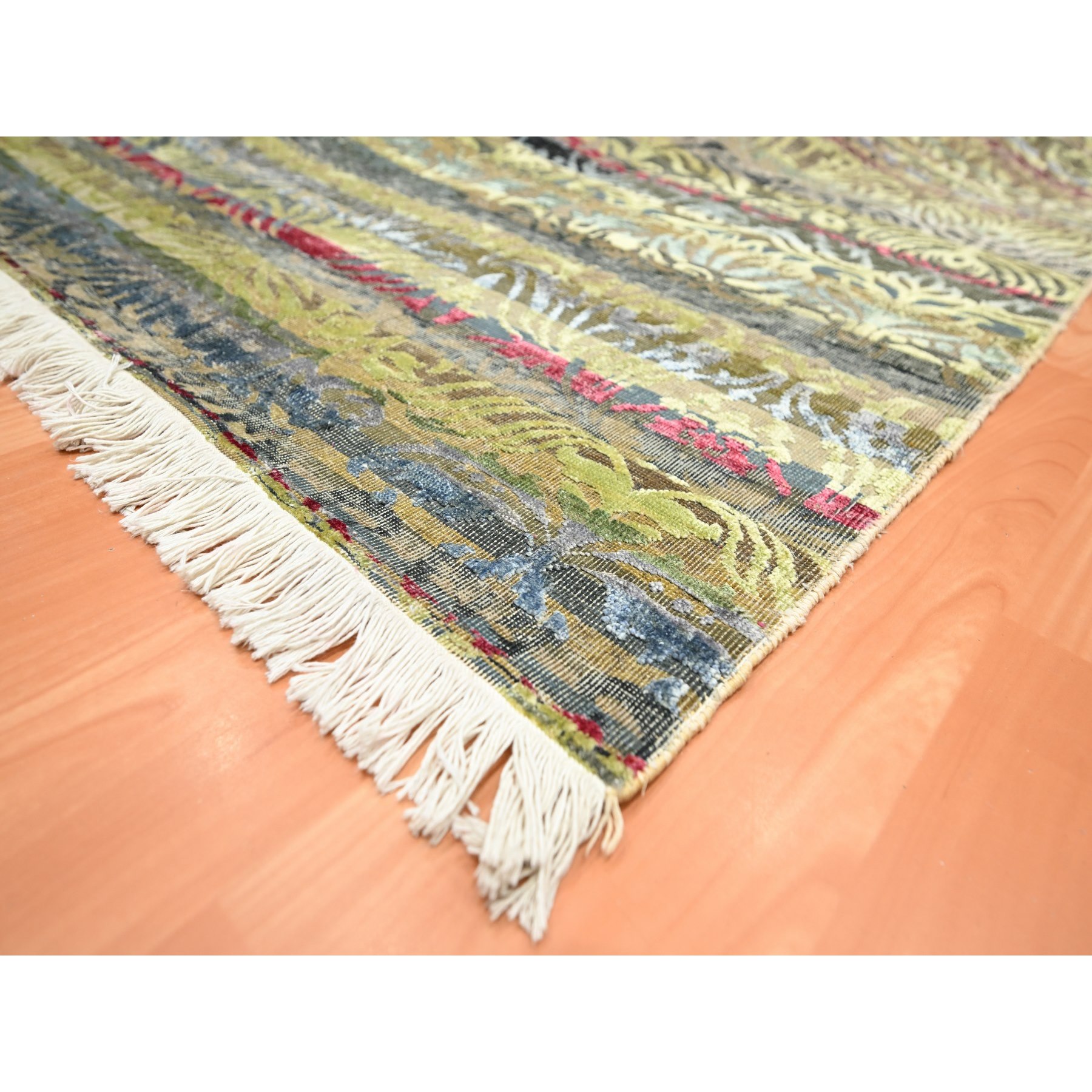 6'1"x9'1" Shades of Brown with Green, Abrash Design, Silk with Oxidized Wool, Hand Knotted, Oriental Rug Sh75644
