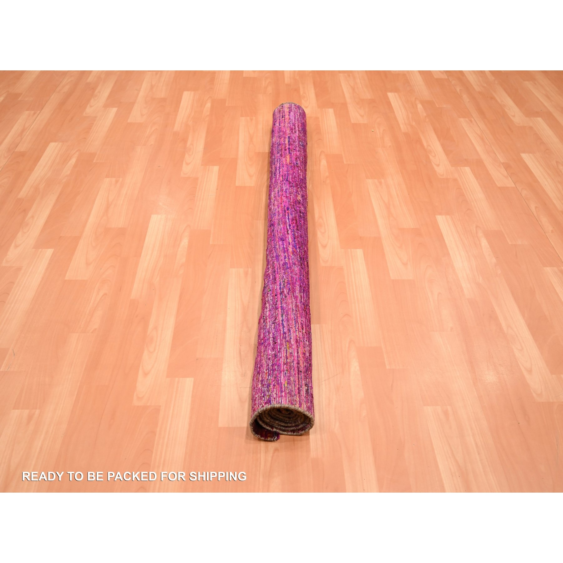 5'x6'10" Shades of Pink, Abrash Design, Sari Silk, Plain, Soft to the Touch, Hand Knotted, Oriental Rug Sh75645