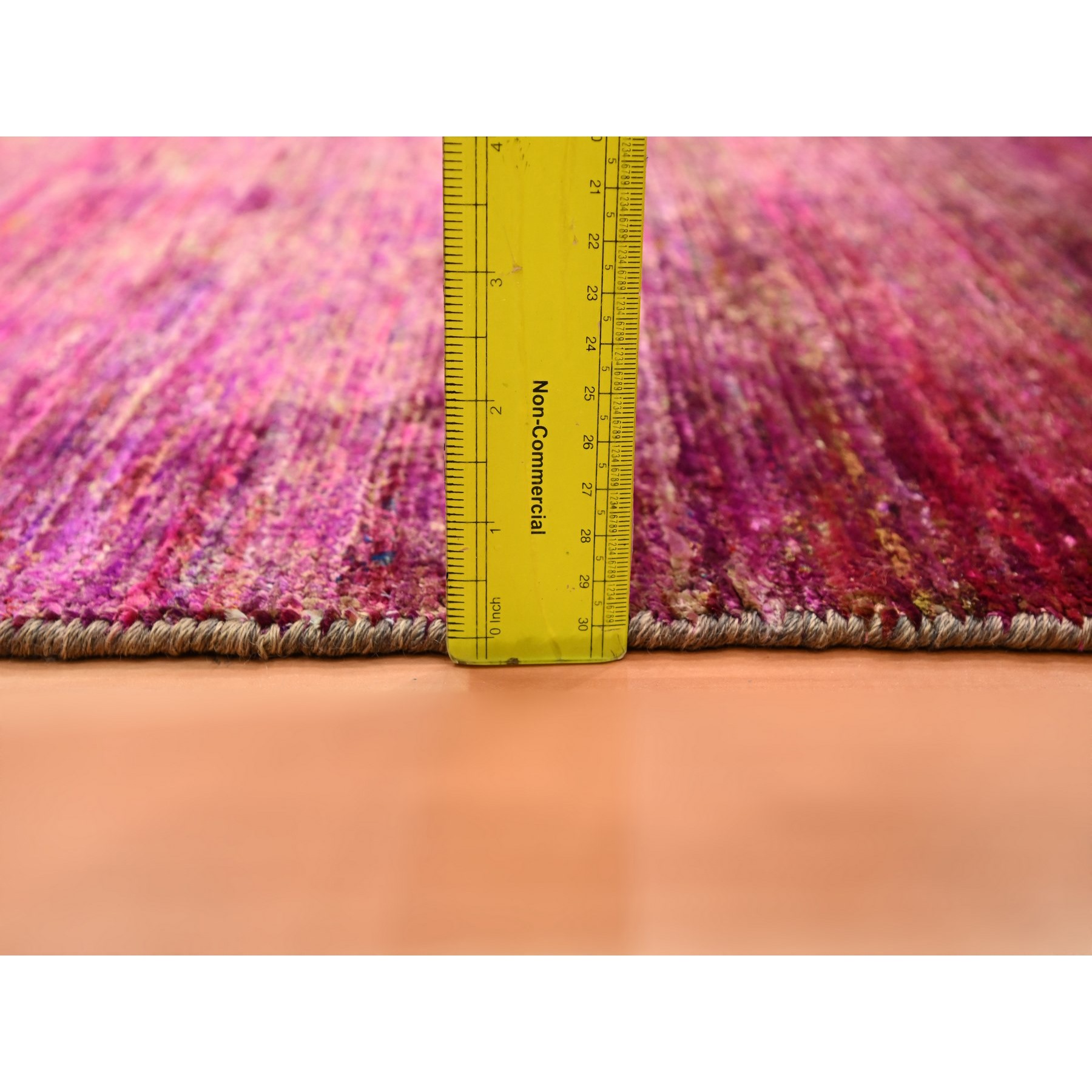5'x6'10" Shades of Pink, Abrash Design, Sari Silk, Plain, Soft to the Touch, Hand Knotted, Oriental Rug Sh75645