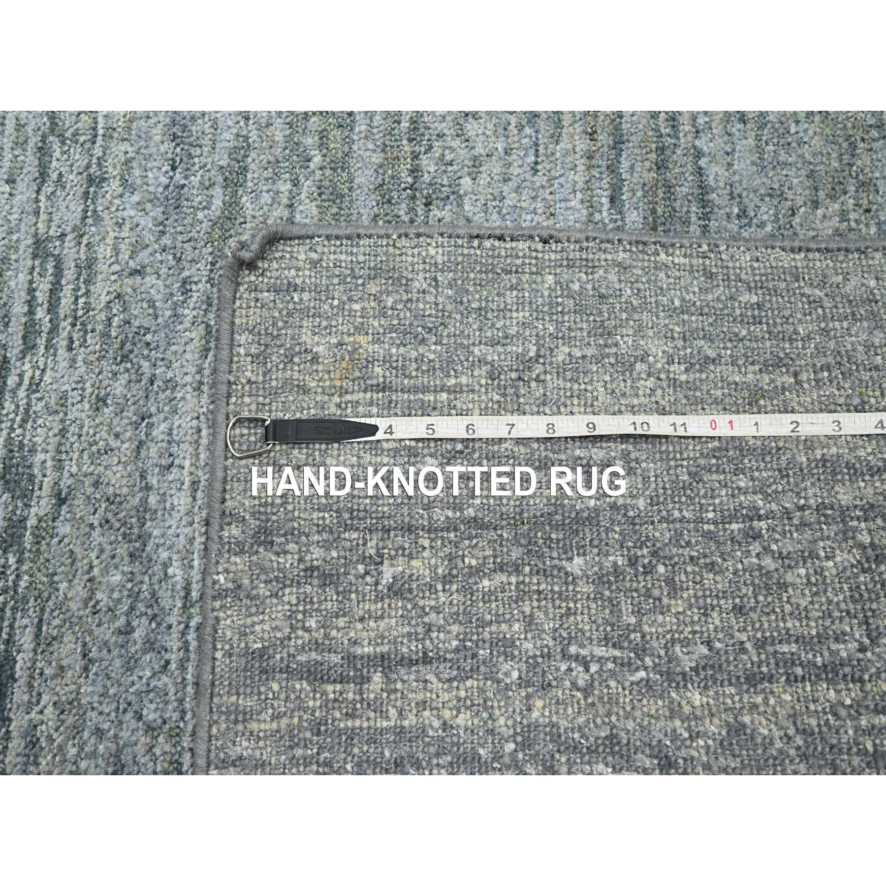 3'10"x6'1" Spanish Gray, Plain Design, Hand Knotted, Soft to the Touch, Pure Silk, Oriental Rug Sh75654