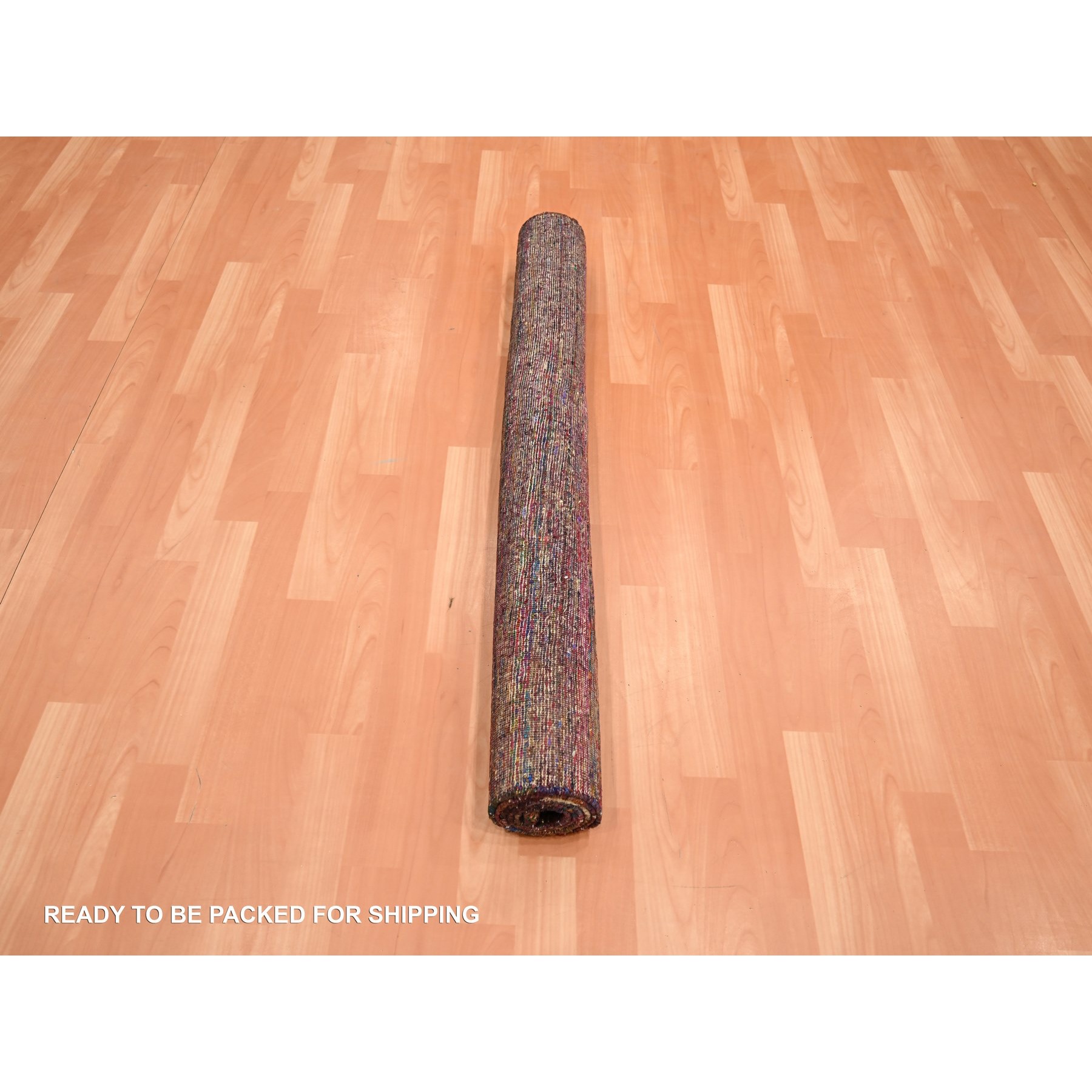 Wine Red, Plain Solid Design, Pure Sari Silk, Hand Knotted, Soft to the Touch, Oriental Rug Sh75656