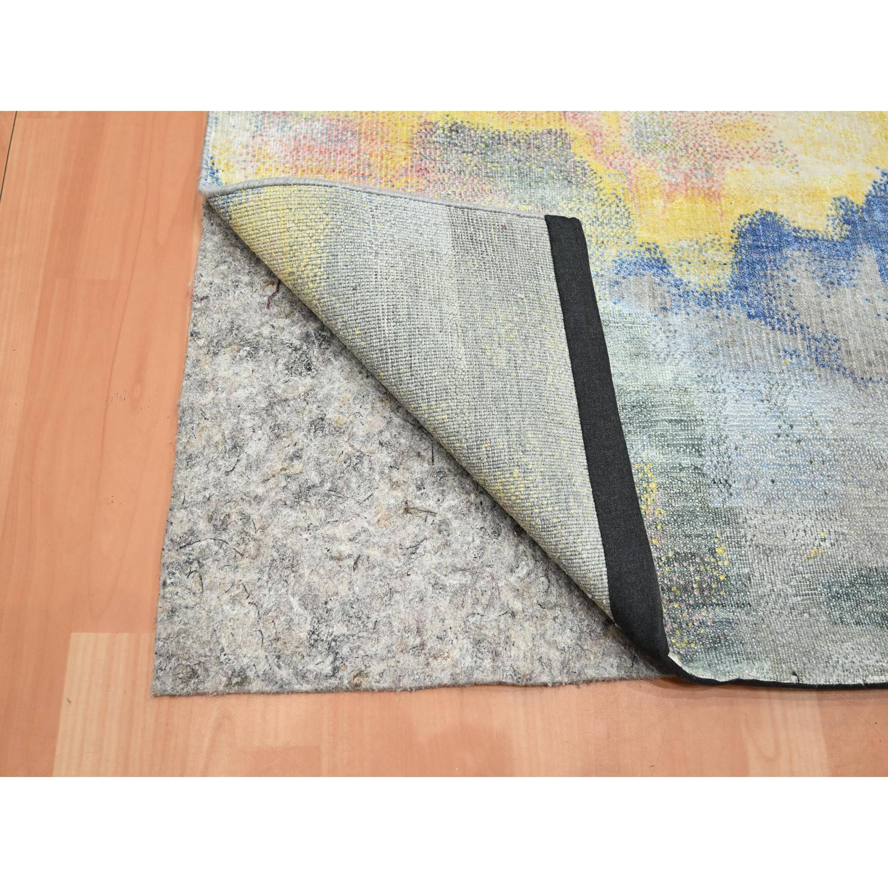3'x12' Gray with Pastel Color Shades, Modern Design, Pure Silk, Shaved Low, Hand Knotted, Runner, Oriental Rug Sh75657