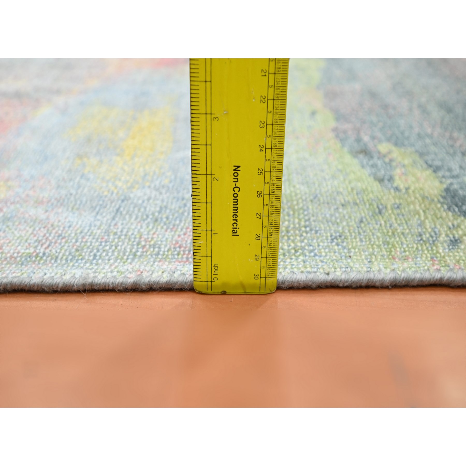 3'x12' Gray with Pastel Color Shades, Modern Design, Pure Silk, Shaved Low, Hand Knotted, Runner, Oriental Rug Sh75657