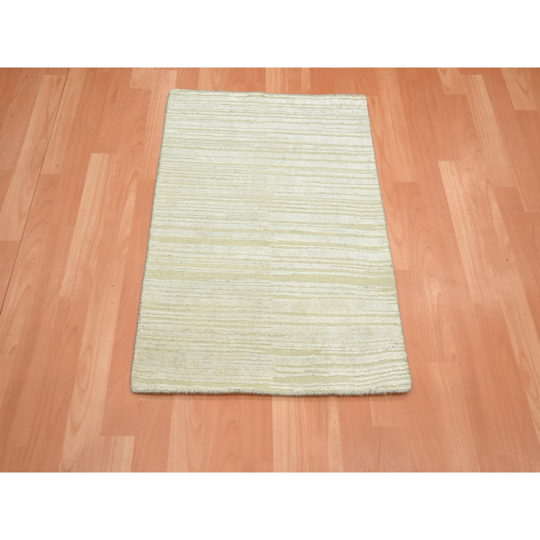 2'x3' Photon White, Plain Line Design, Silk with Oxidized Wool, Hand Knotted, Textured Pile, Sample, Mat, Oriental Rug Sh75661