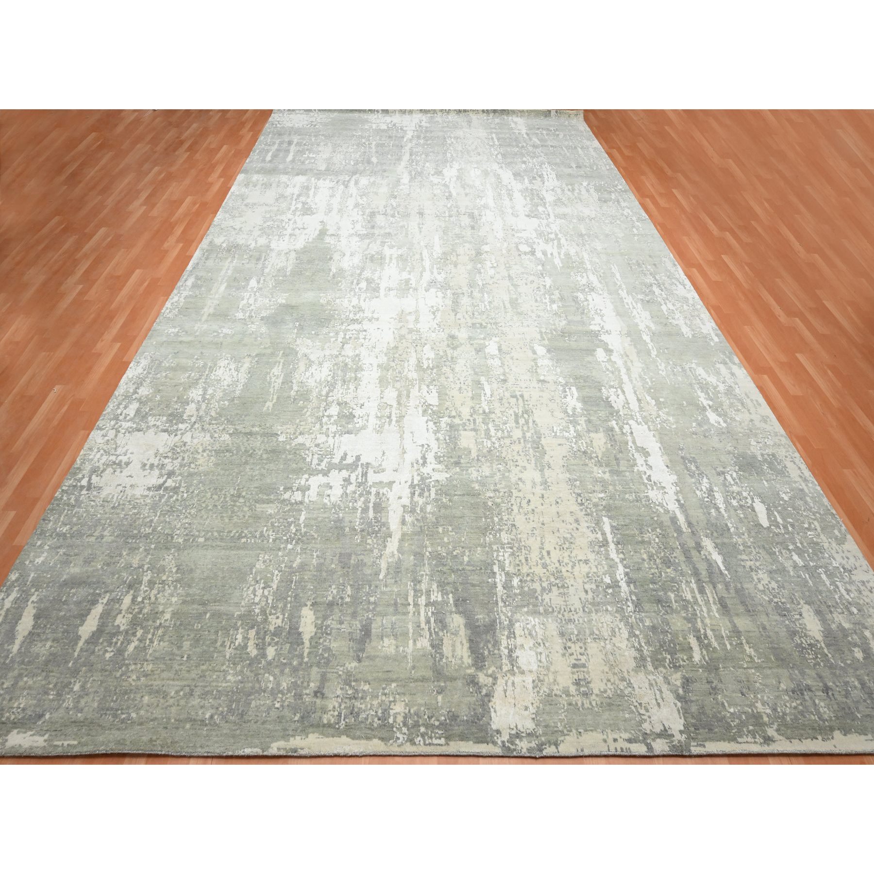 12'x18' Pastel Gray, Modern Abstract Design with Soft Colors, Wool and Pure Silk, Hand Knotted, XL, Oversized, Oriental Rug Sh75673