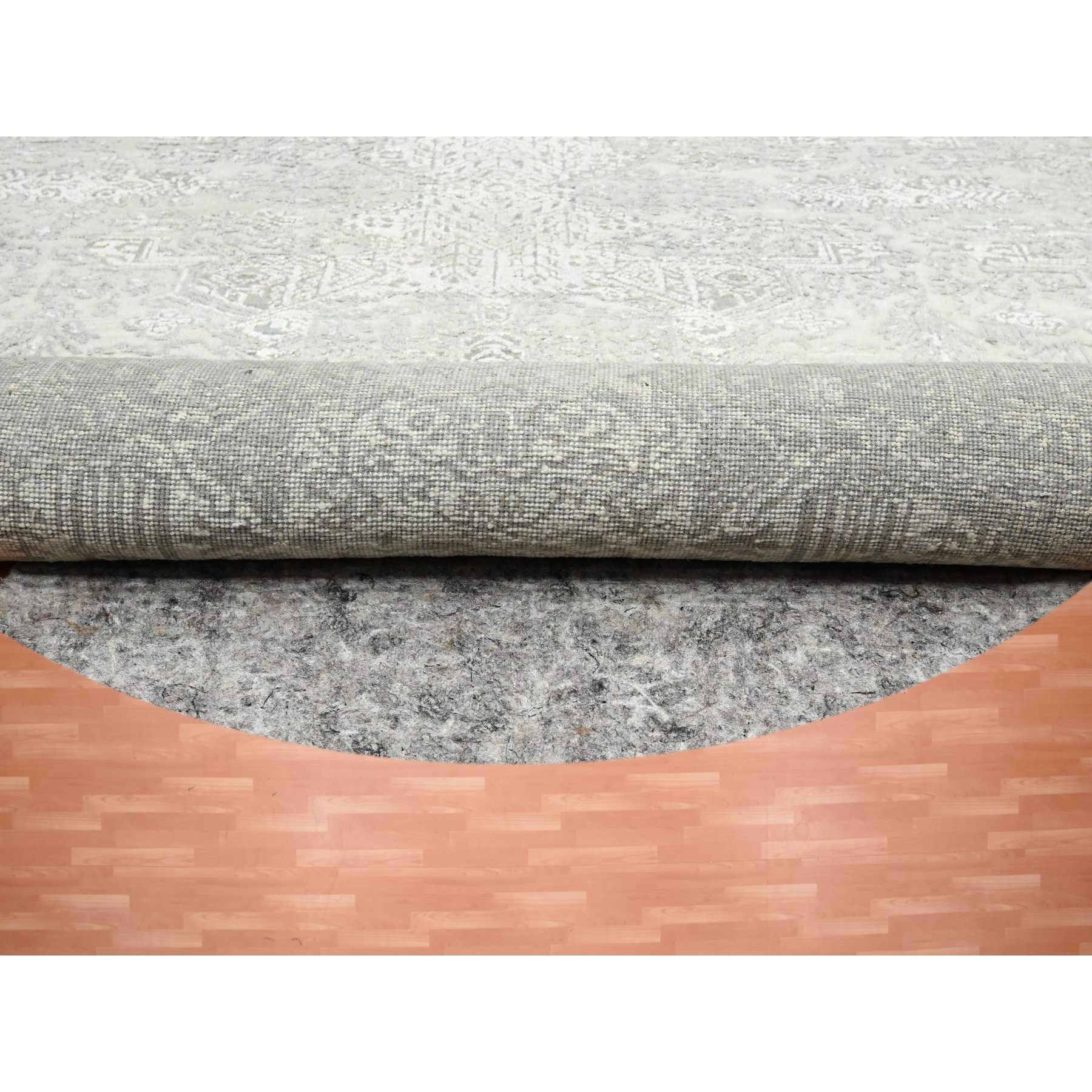12'x12' Alabaster White, Jewelry Design, Wool and Silk, Hand Knotted, Round, Oriental Rug Sh75677