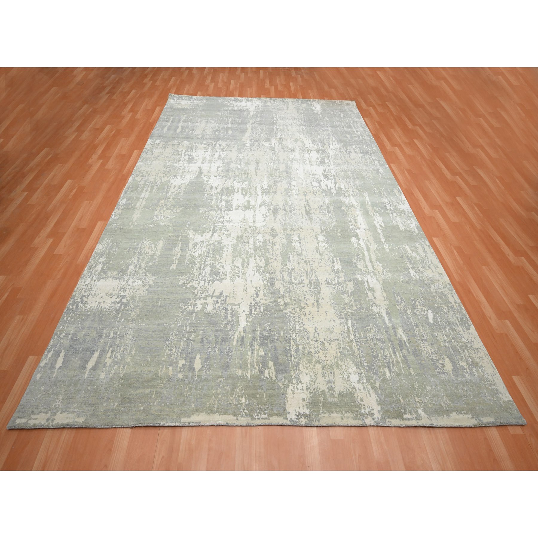 9'x12' Misty Gray, Modern Abstract Design with Soft Colors, Wool and Pure Silk, Hand Knotted, Oriental Rug Sh75678