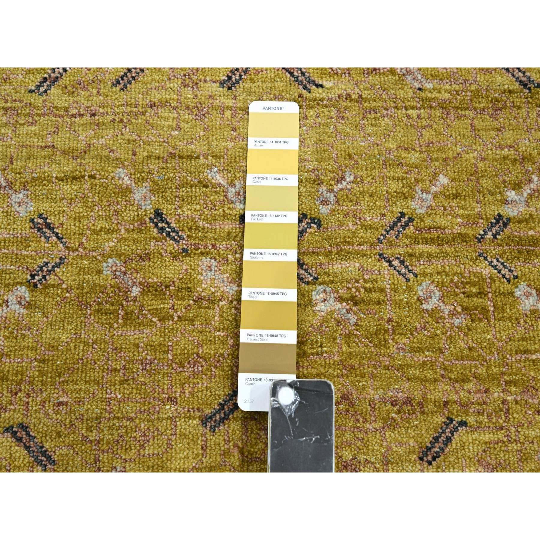 9'1"x12'1" Golden Yellow, Pinecone Design, 100% Wool, Hand Knotted, Shaved Low, Densely Woven, Oriental Rug Sh75692