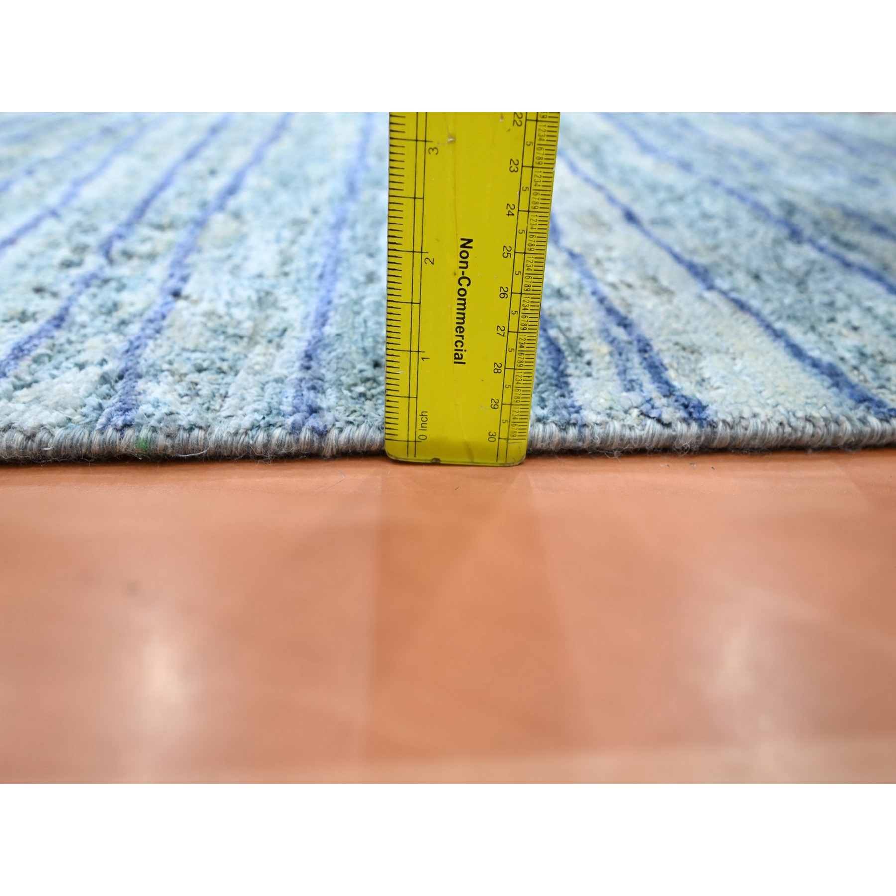 2'x4' Aqua Blue with a Mix of Teal, Modern, Wavy Design, 100% Silk, Hand Knotted, Soft Pile, Mat, Sample, Oriental Rug Sh75710