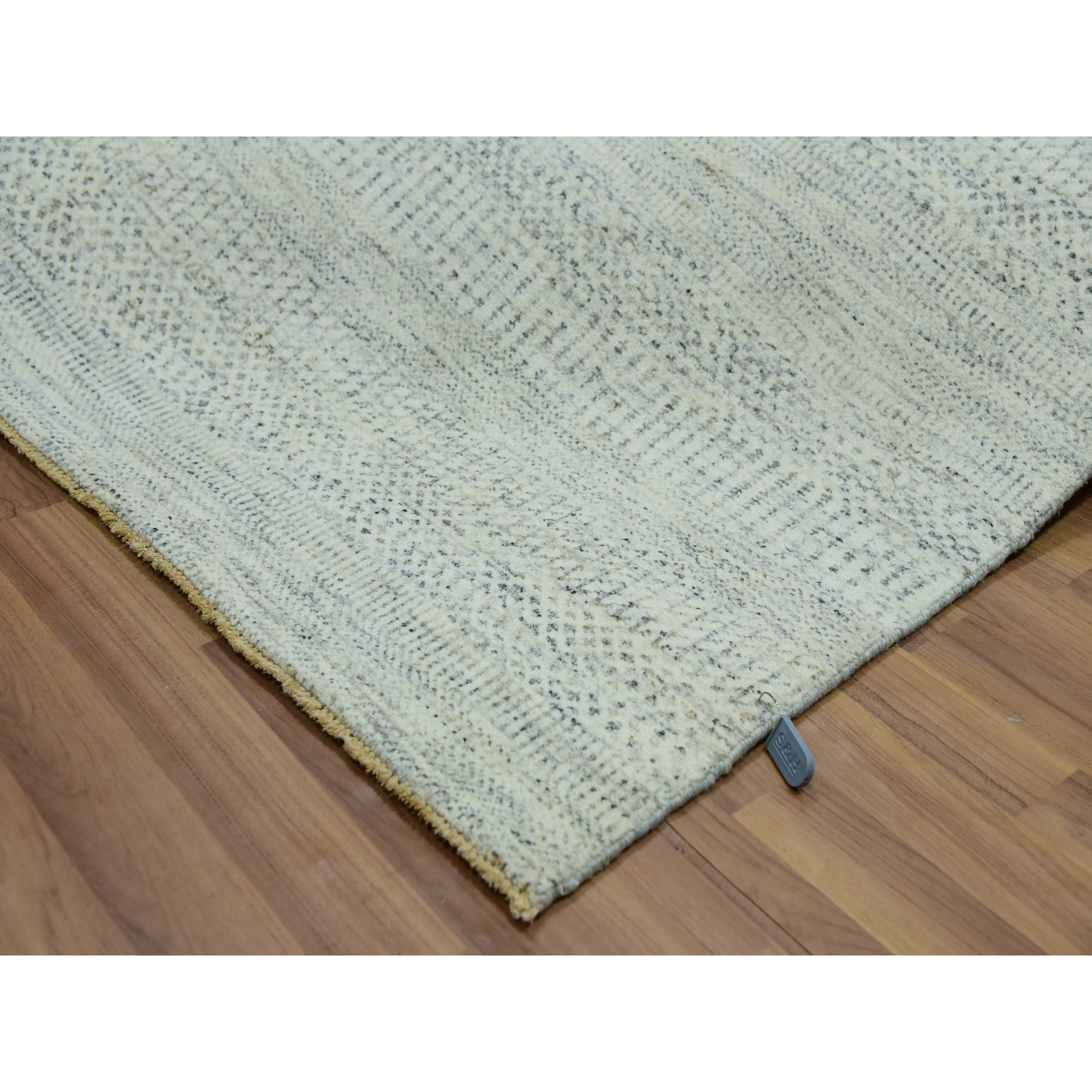 5'10"x9'1" Origami White, Hand Knotted With Organic Sustainable Textile, Tone on Tone Pure Wool, Modern Grass Design, Oriental Rug Sh76024