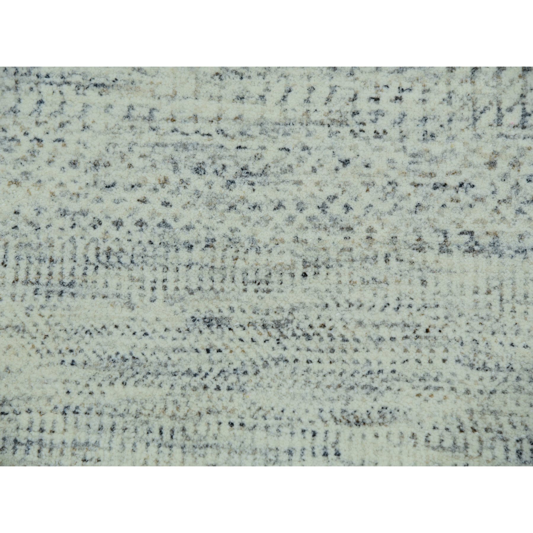 5'10"x9'1" Origami White, Hand Knotted With Organic Sustainable Textile, Tone on Tone Pure Wool, Modern Grass Design, Oriental Rug Sh76024