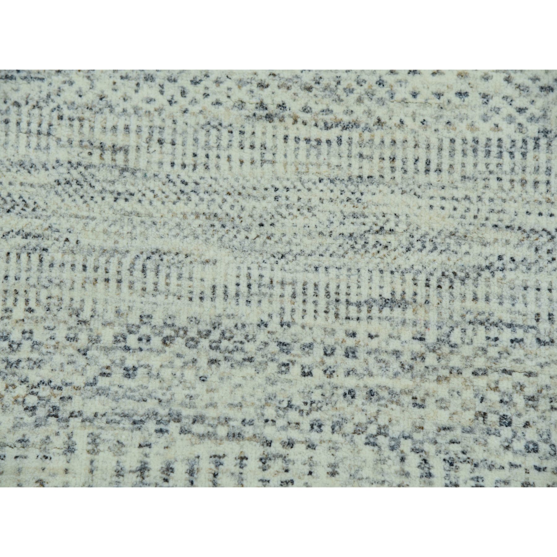 6'x9' Polar Bear White, Hand Knotted Tone on Tone Modern Grass Design, Organic Sustainable Textile, Natural Wool, Oriental Rug Sh76025