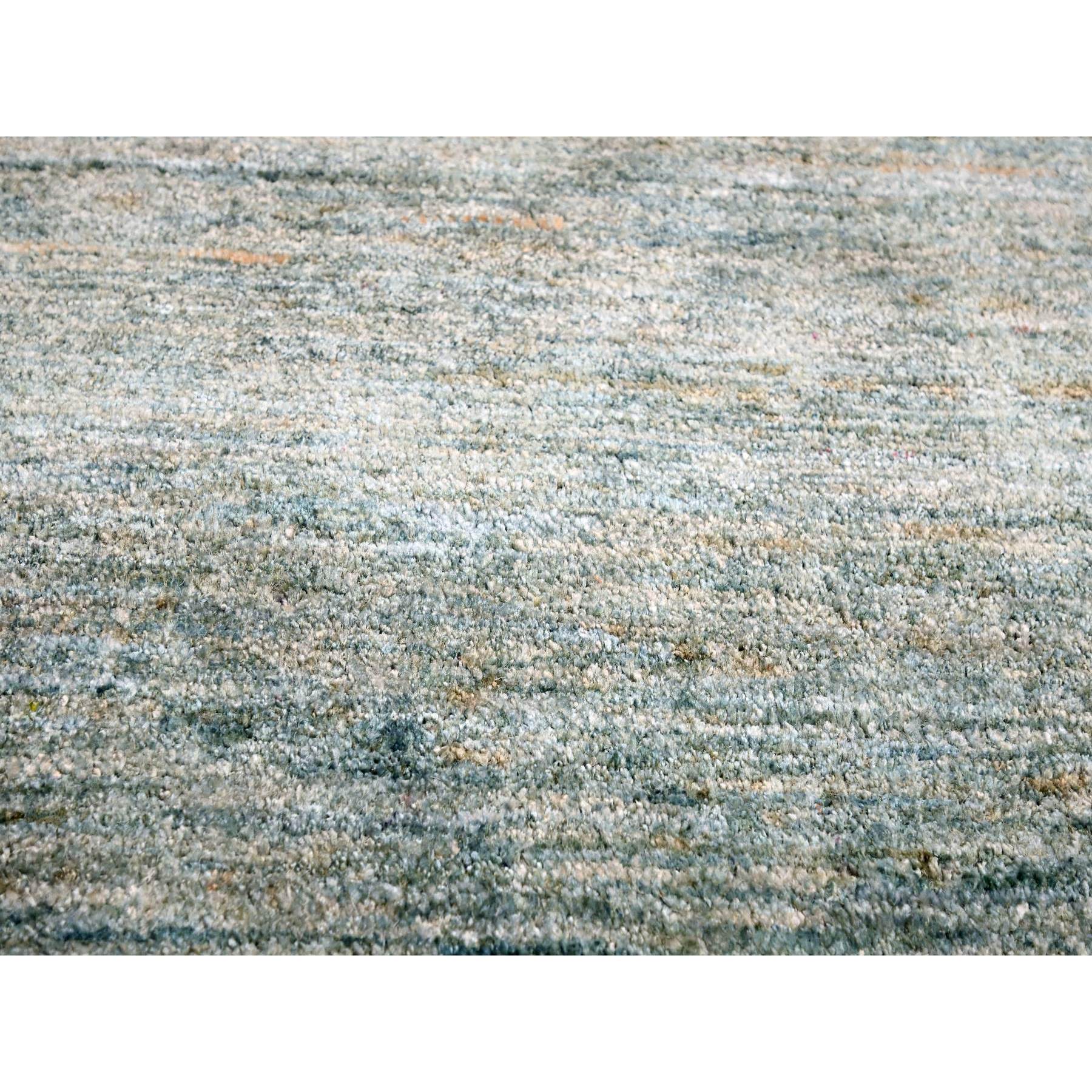9'x12'3" Light Green with Ivory, Plain Solid Design, Pure Sari Silk, Hand Knotted, Soft to the Touch, Oriental Rug Sh76070