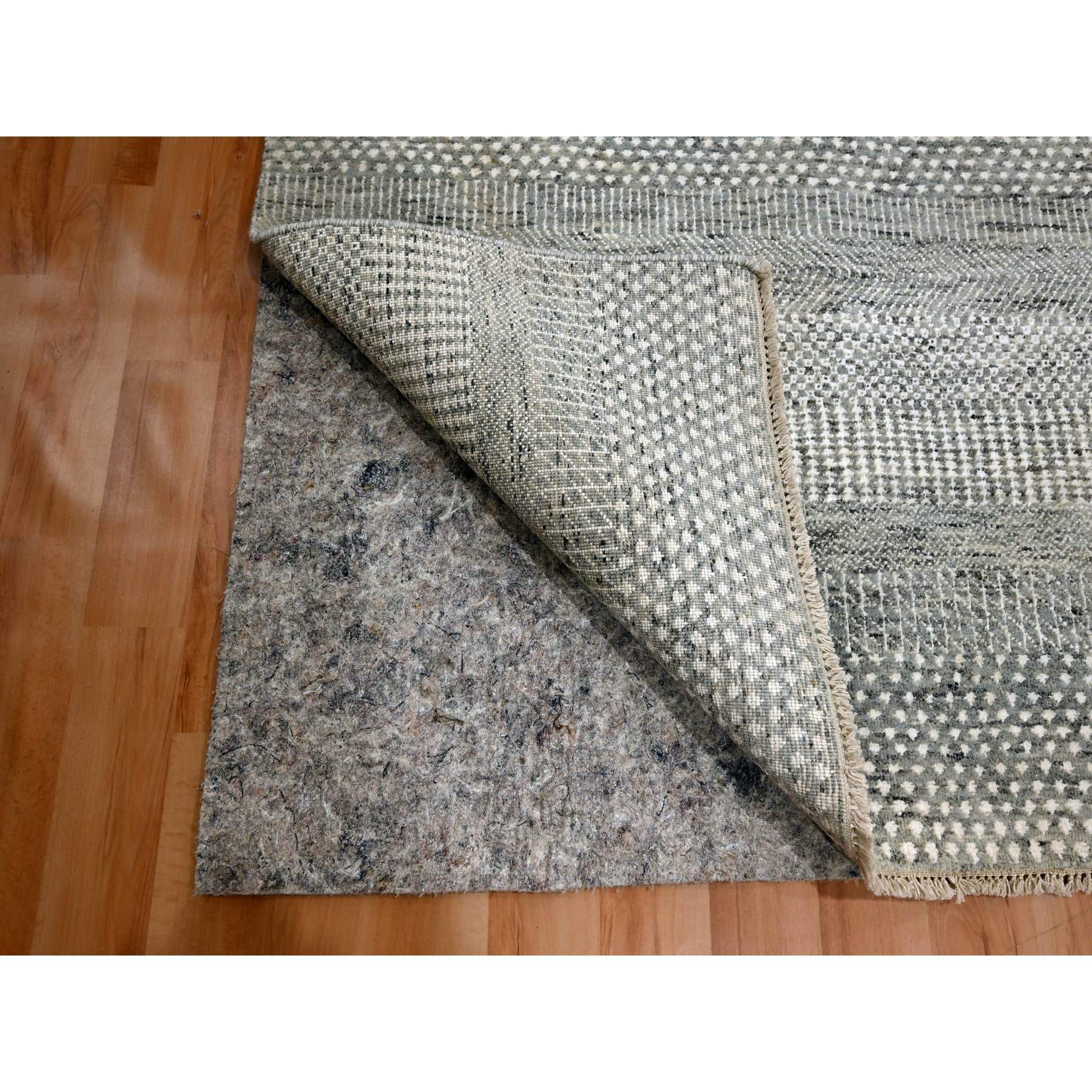 8'9"x12'3" Pastel Gray, Modern Grass Design, Hand Knotted, Borderless, Wool and Silk, Lush and Plush, Tone on Tone, Oriental Rug Sh76083