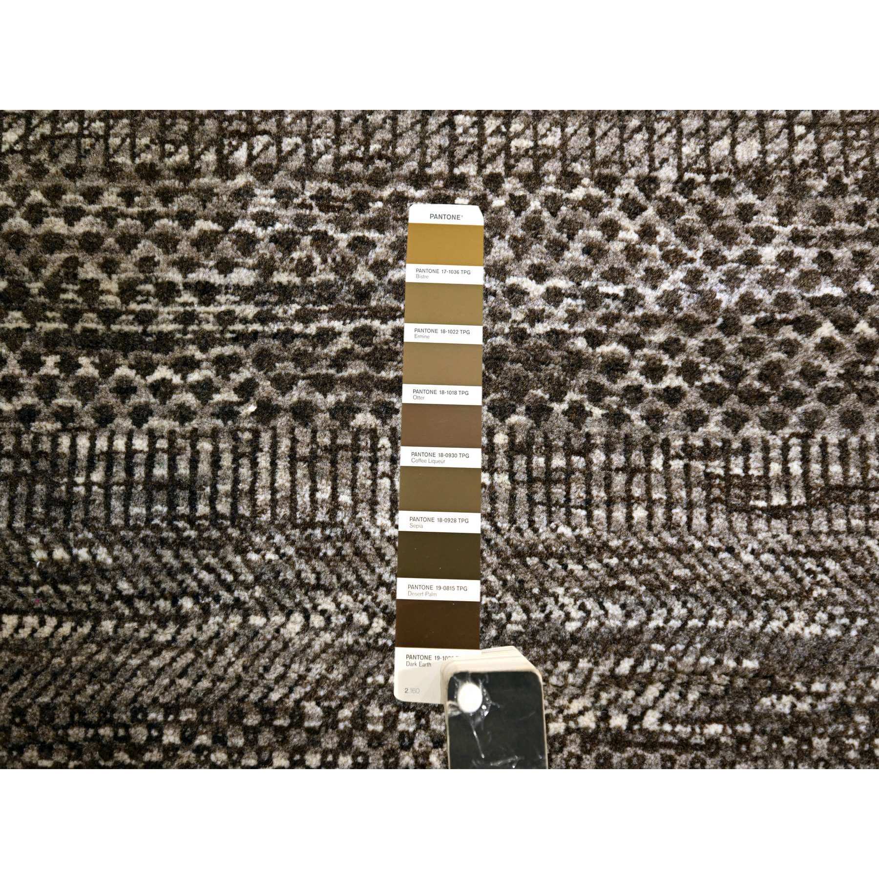 8'x10' Mocha Brown, Modern Grass Design, Hand Knotted, Borderless, Undyed Natural Wool, Lush and Plush, Tone on Tone, Oriental Rug Sh76084