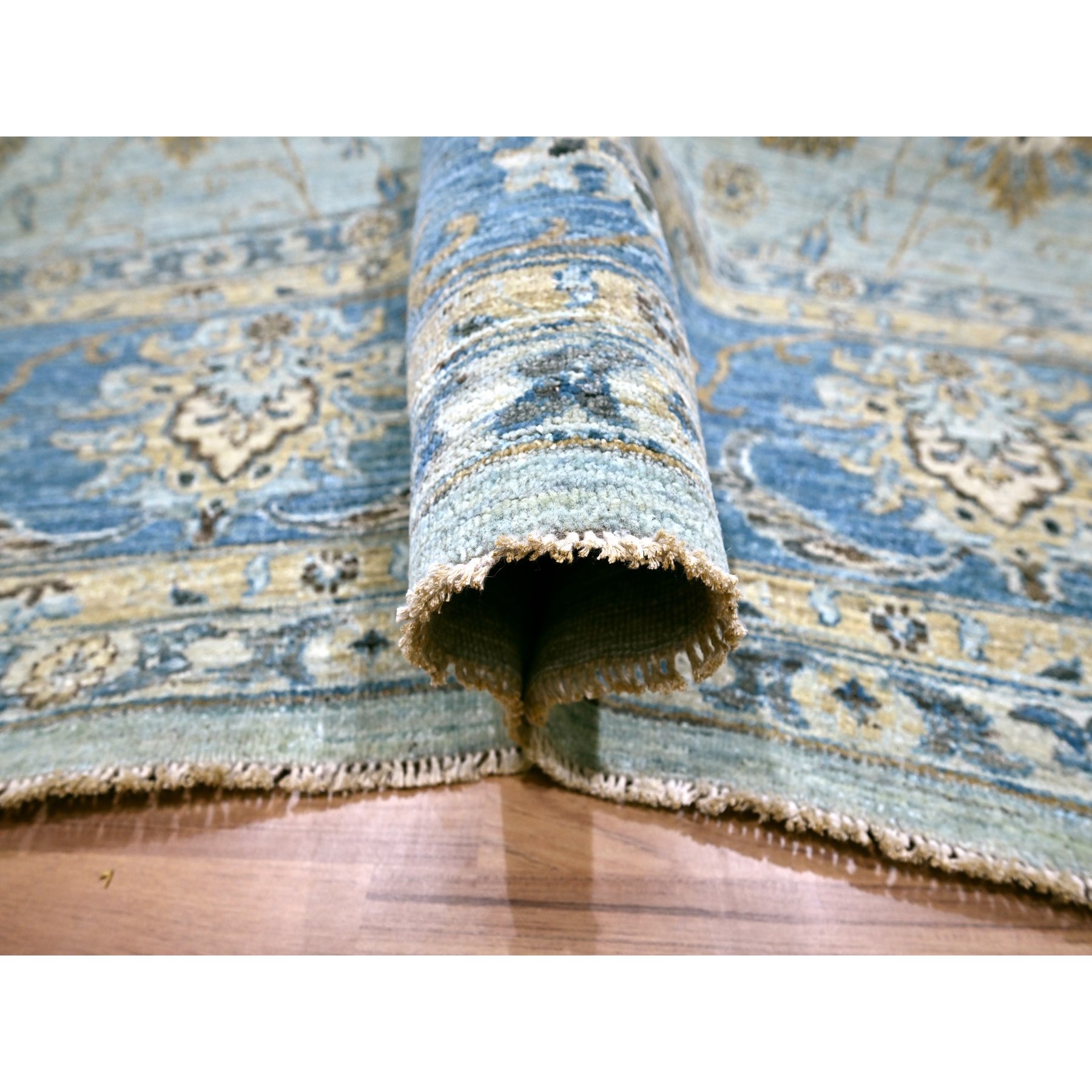 12'x18' Crystal Blue, All Over Shah Abbas Flower Design, Veggie Dyes, Denser Weave, Agra, Pure Wool, Hand Knotted, Oversized, Oriental Rug Sh76121