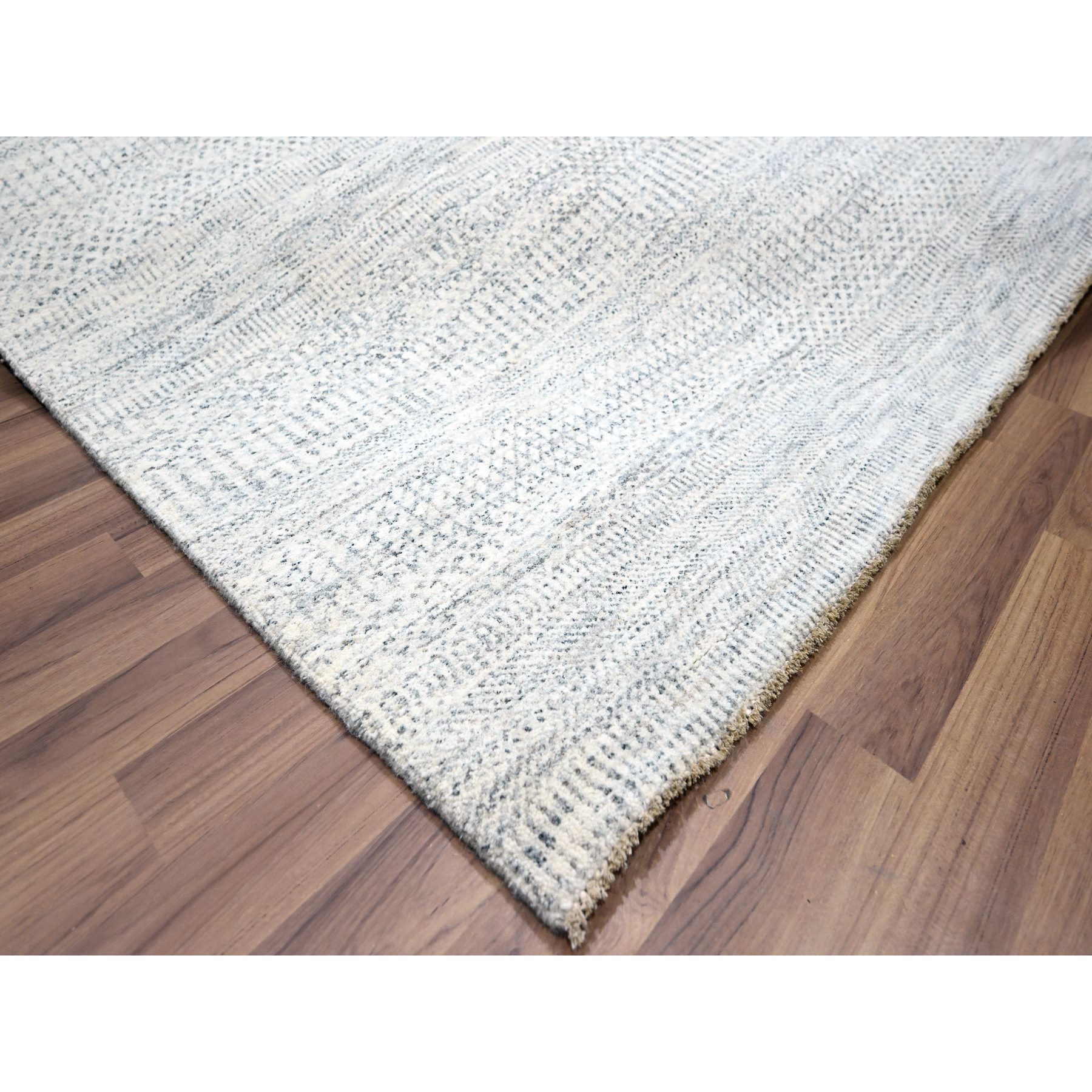 9'1"x12' Pearl White, Modern Grass Design, Hand Knotted, Borderless, Soft and Vibrant Wool, Tone on Tone, Oriental Rug Sh76146