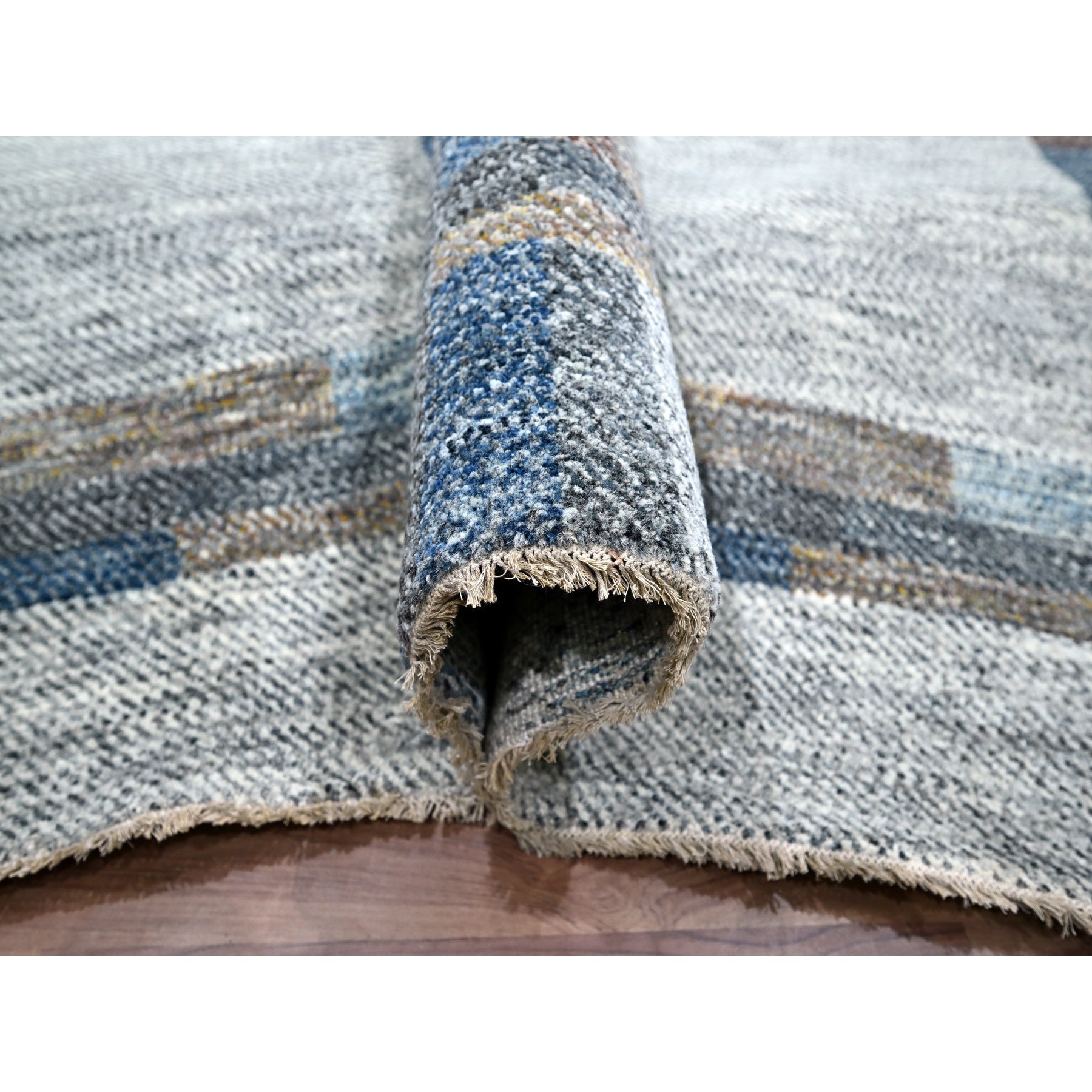 9'x12'1" Pearl White with Brown, Modern Geometric Opened Up Plaid Design, Thick and Plush, Pure Wool, Hand Knotted, Oriental Rug Sh76153