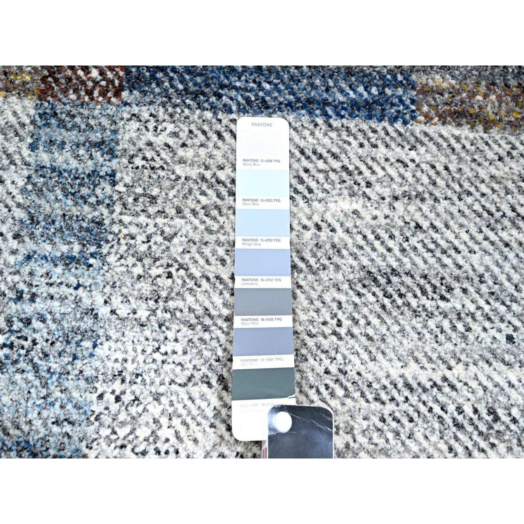 9'x12'1" Pearl White with Brown, Modern Geometric Opened Up Plaid Design, Thick and Plush, Pure Wool, Hand Knotted, Oriental Rug Sh76153