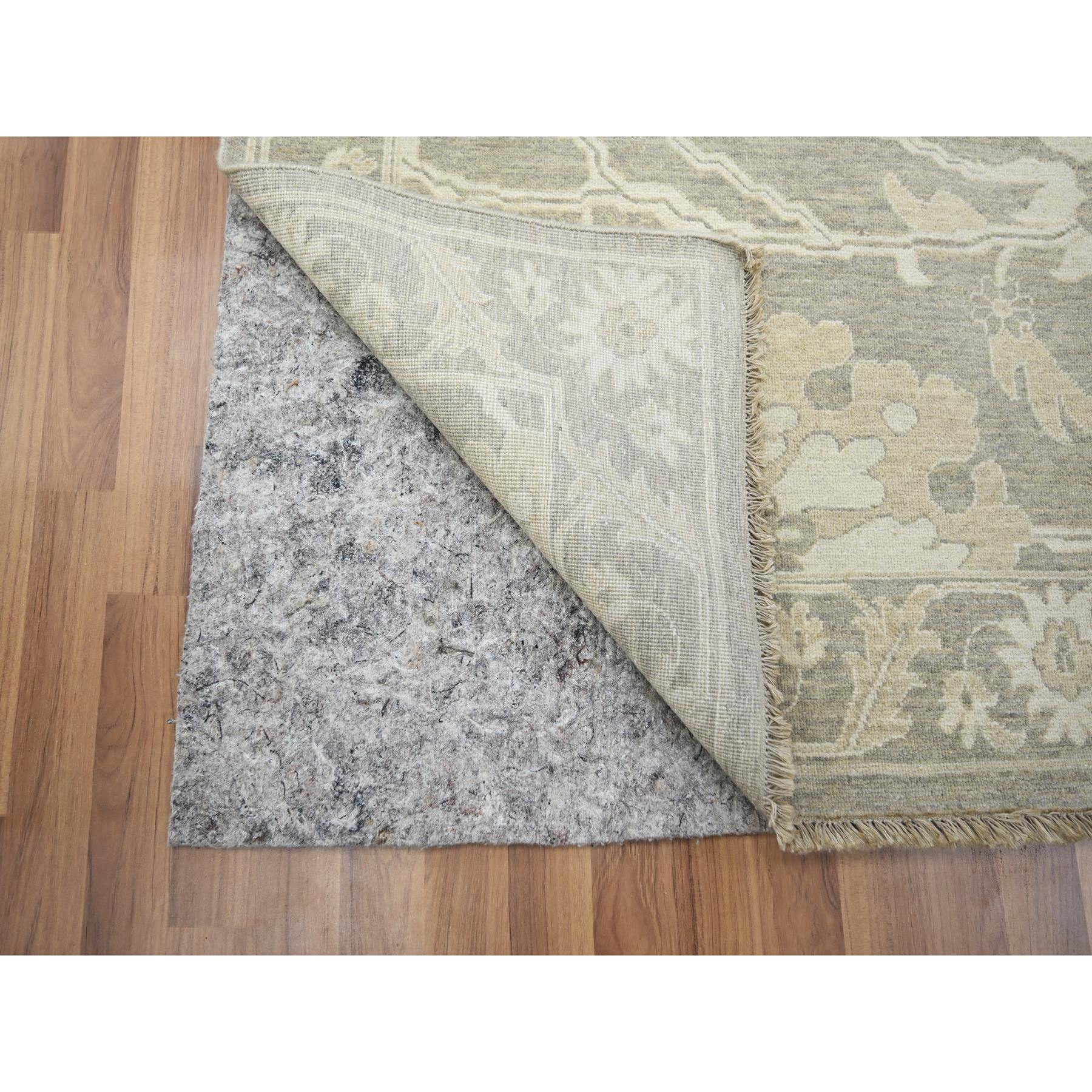 9'1"x12'3" Fossil Gray, Ziegler Mahal Large Flowers Design, Tone on Tone, Zero Pile, 100% Wool, Hand Knotted, Dense Weave, Oriental Rug Sh76163