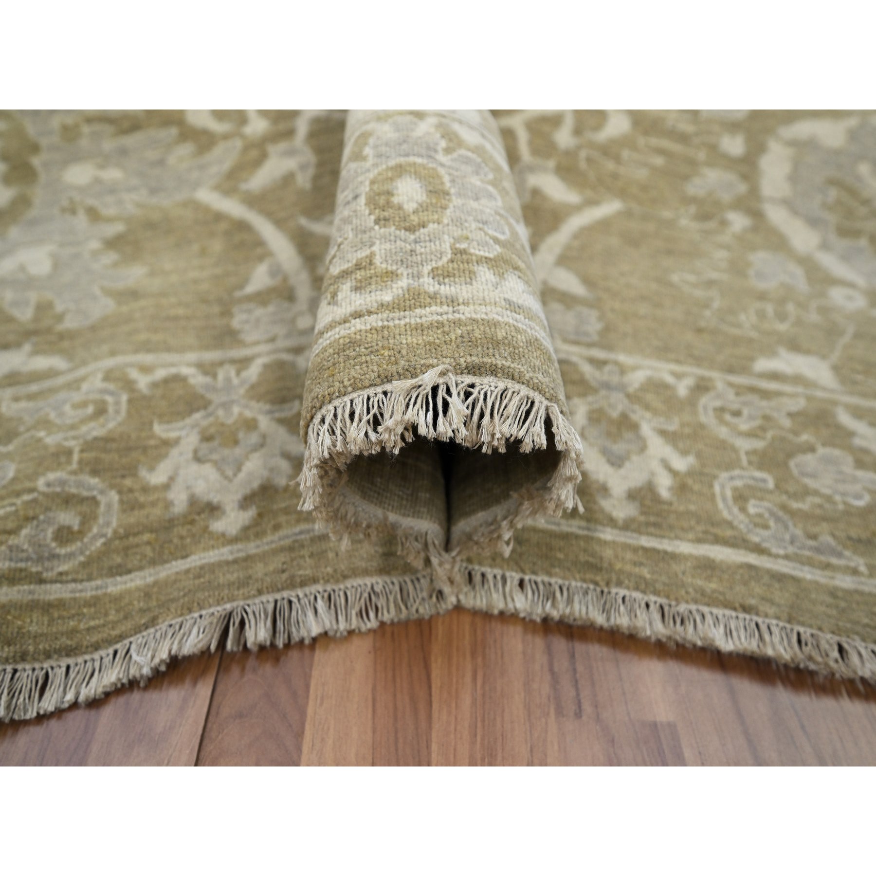 9'x12' Reseda Green, Ziegler Mahal Large Flowers Design, Tone on Tone, Zero Pile, 100% Wool, Hand Knotted, Dense Weave, Oriental Rug Sh76165