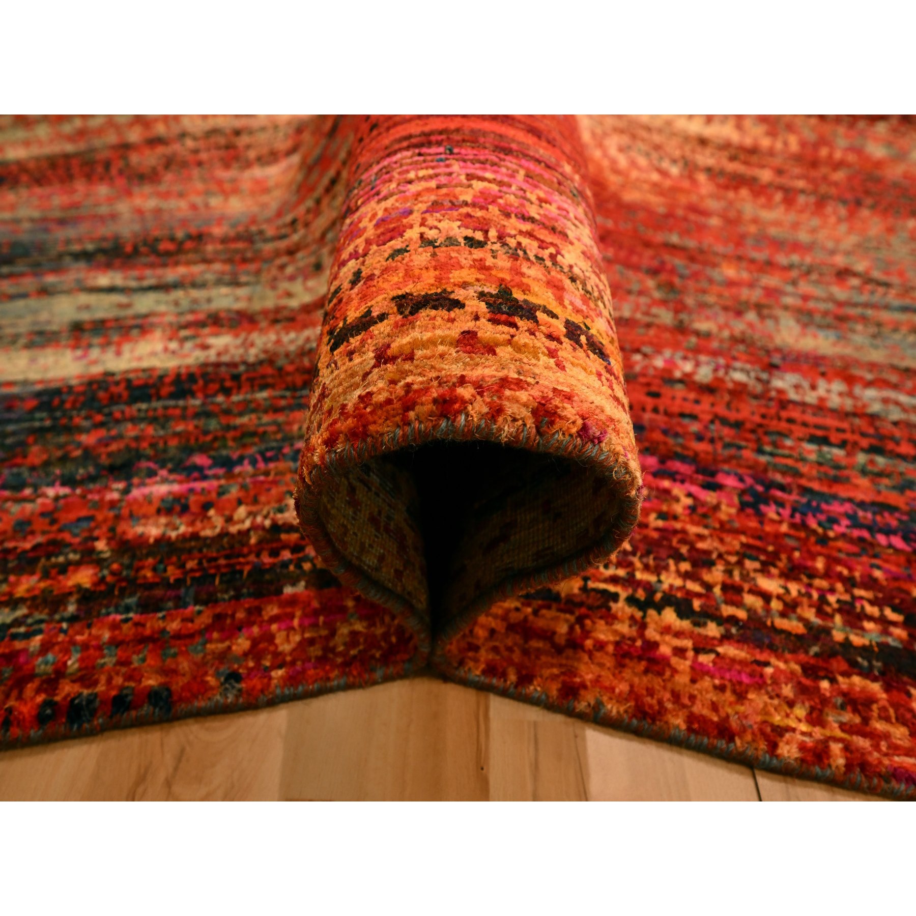 9'10"x14'1" Sunset Colors, Pure Sari Silk, Modern Design, Soft to the Touch, Hand Knotted, Oriental Rug Sh76172