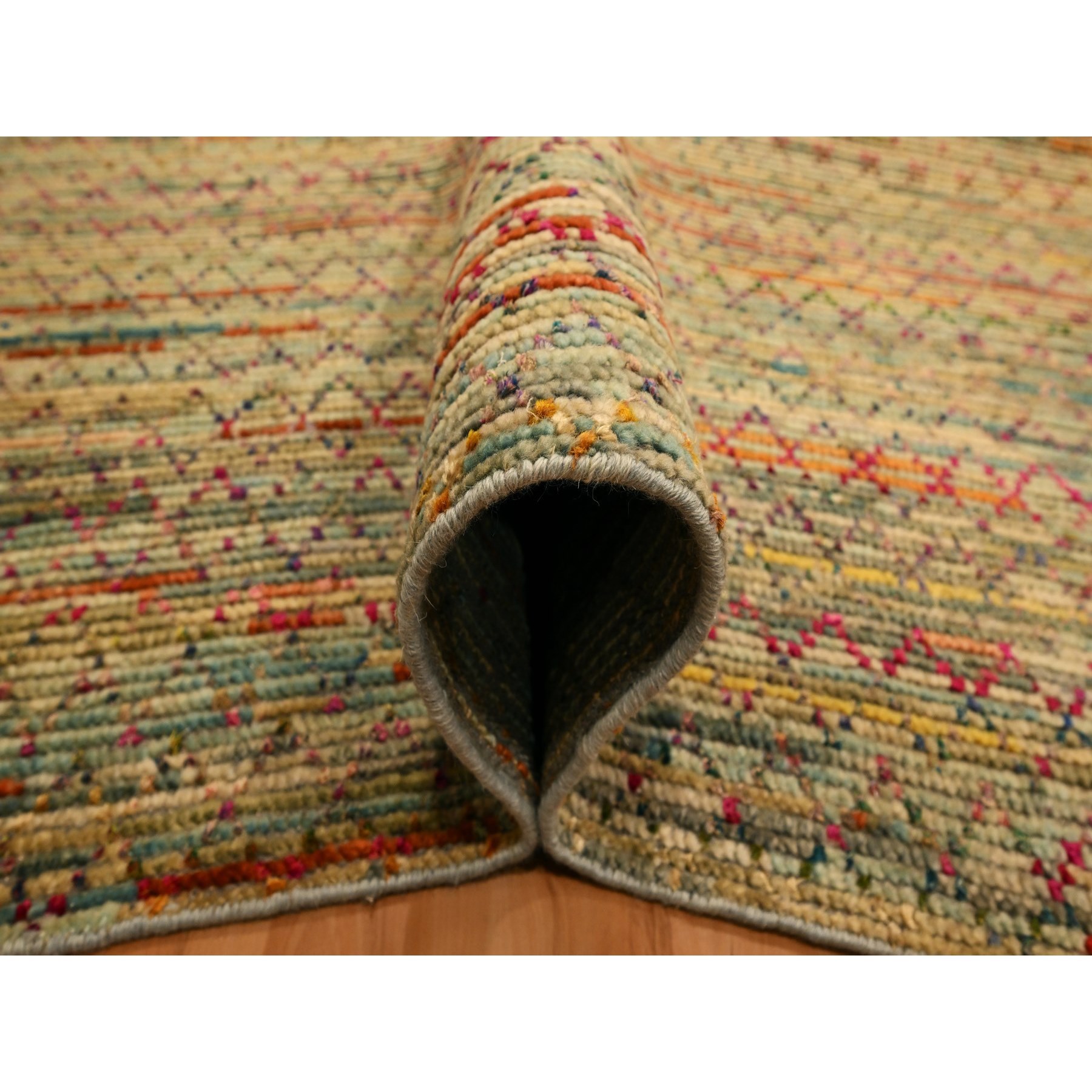 9'1"x12'2" Beige, Wool and Sari Silk with Textured Weave, Modern Design, Hand Knotted, Oriental Rug Sh76173