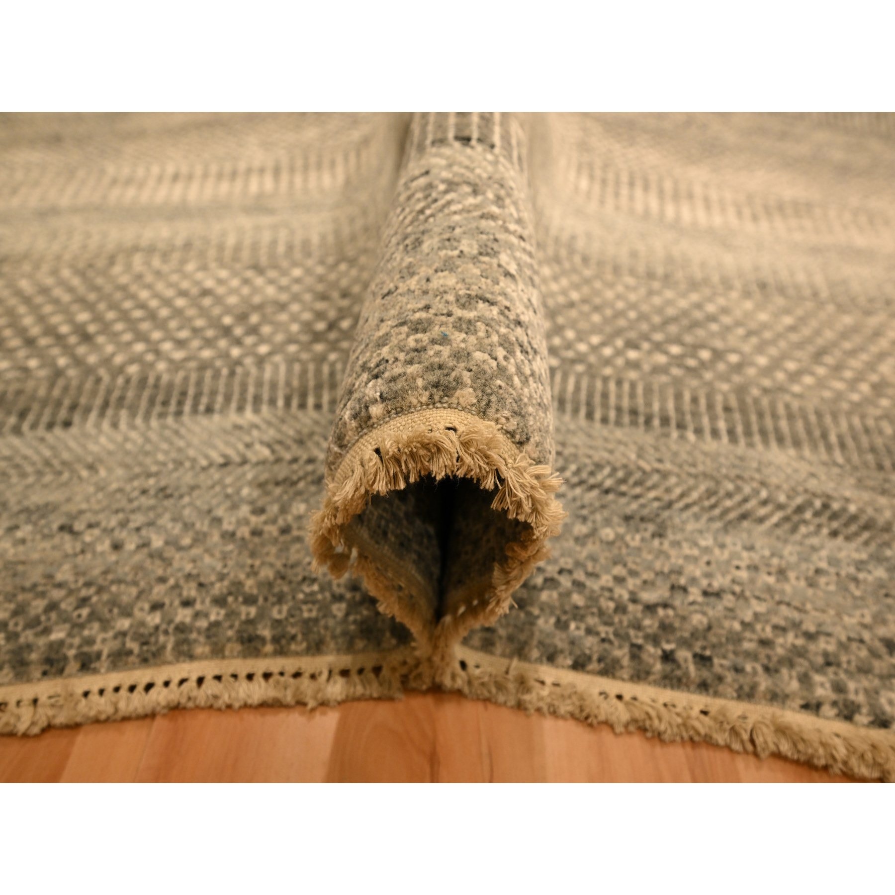 8'x10'3" Stone Gray, Modern Grass Design, Undyed Natural Wool, Tone on Tone, Hand Knotted, Oriental Rug Sh76178