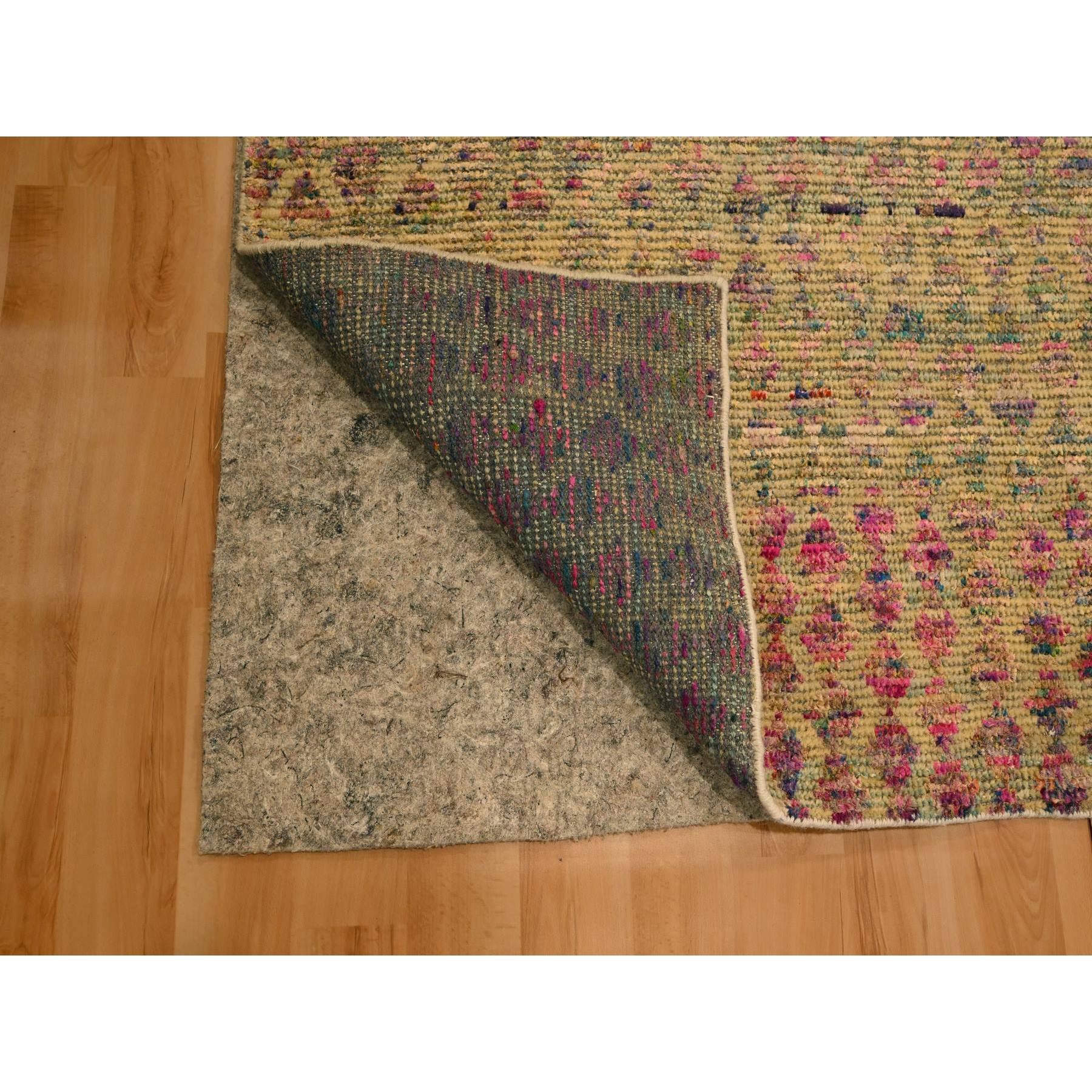 7'9"x10' Burlywood Brown, Colorful Diamond Motif, Natural Wool with Sari Silk, Textured Pile, Hand Knotted, Oriental Rug Sh76191